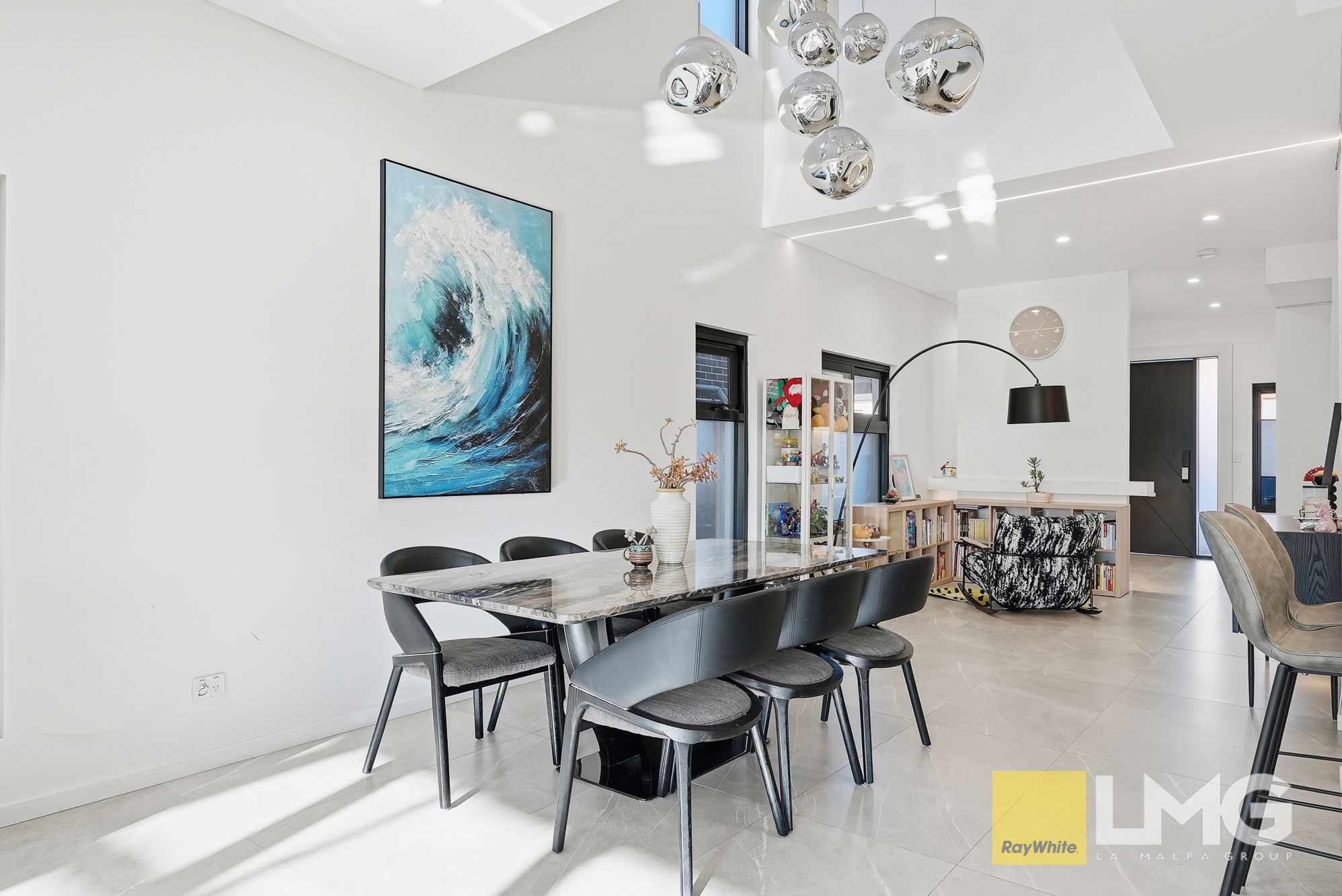 21 Cutcliffe Avenue — photo 9 of 25