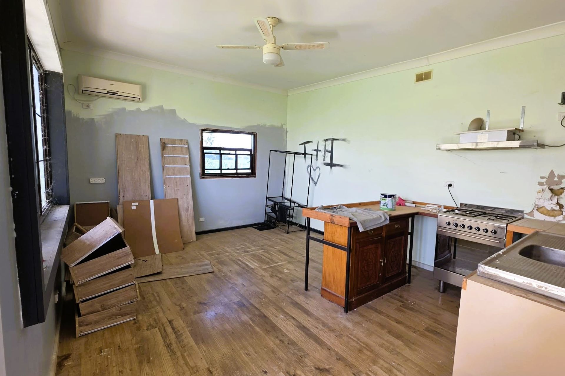 9 Barwood Street — photo 13 of 18