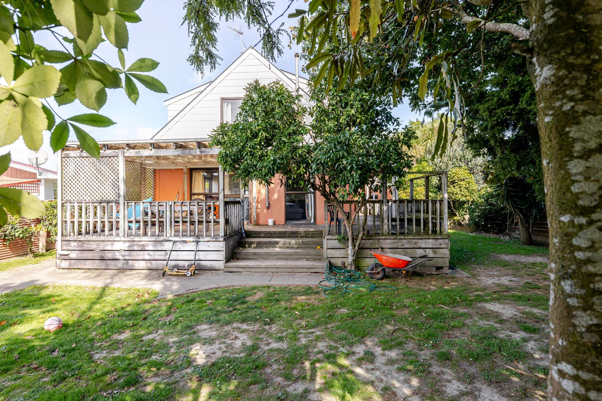14 Lane Place photo 21