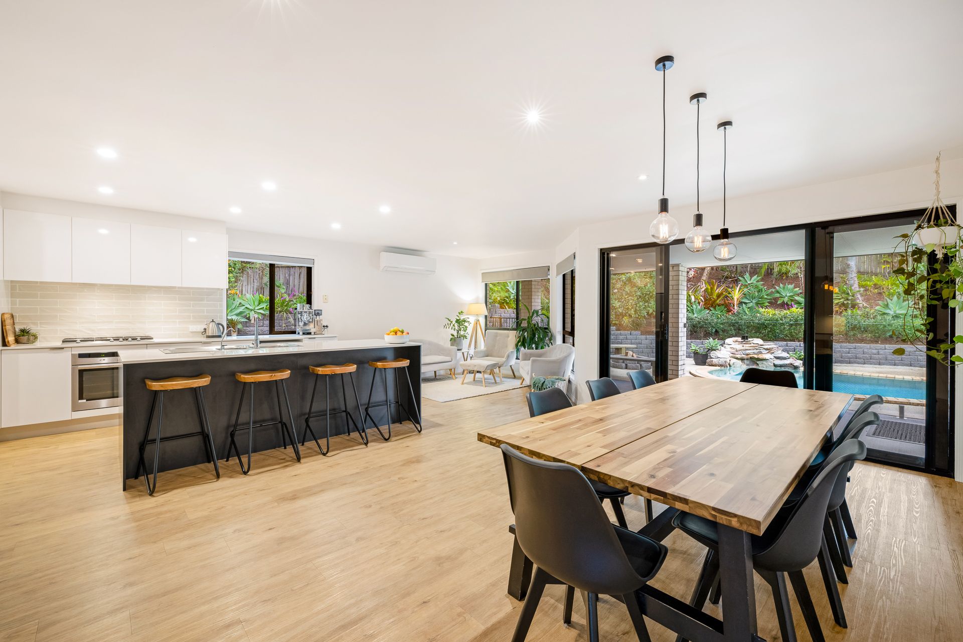 18 Glauca Street, Burleigh Heads, QLD 4220