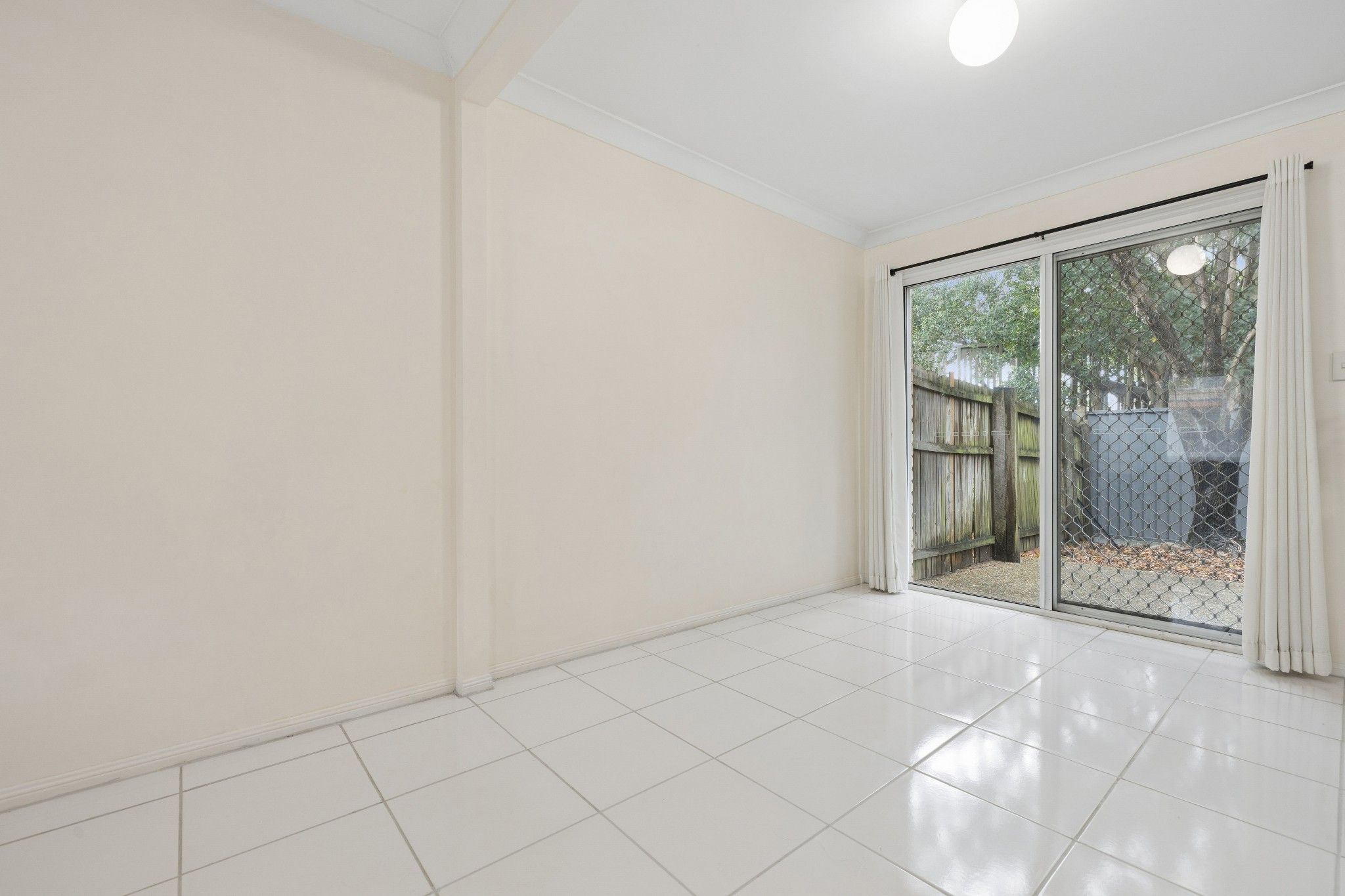 56/3236 Mount Lindesay Highway — photo 4 of 18