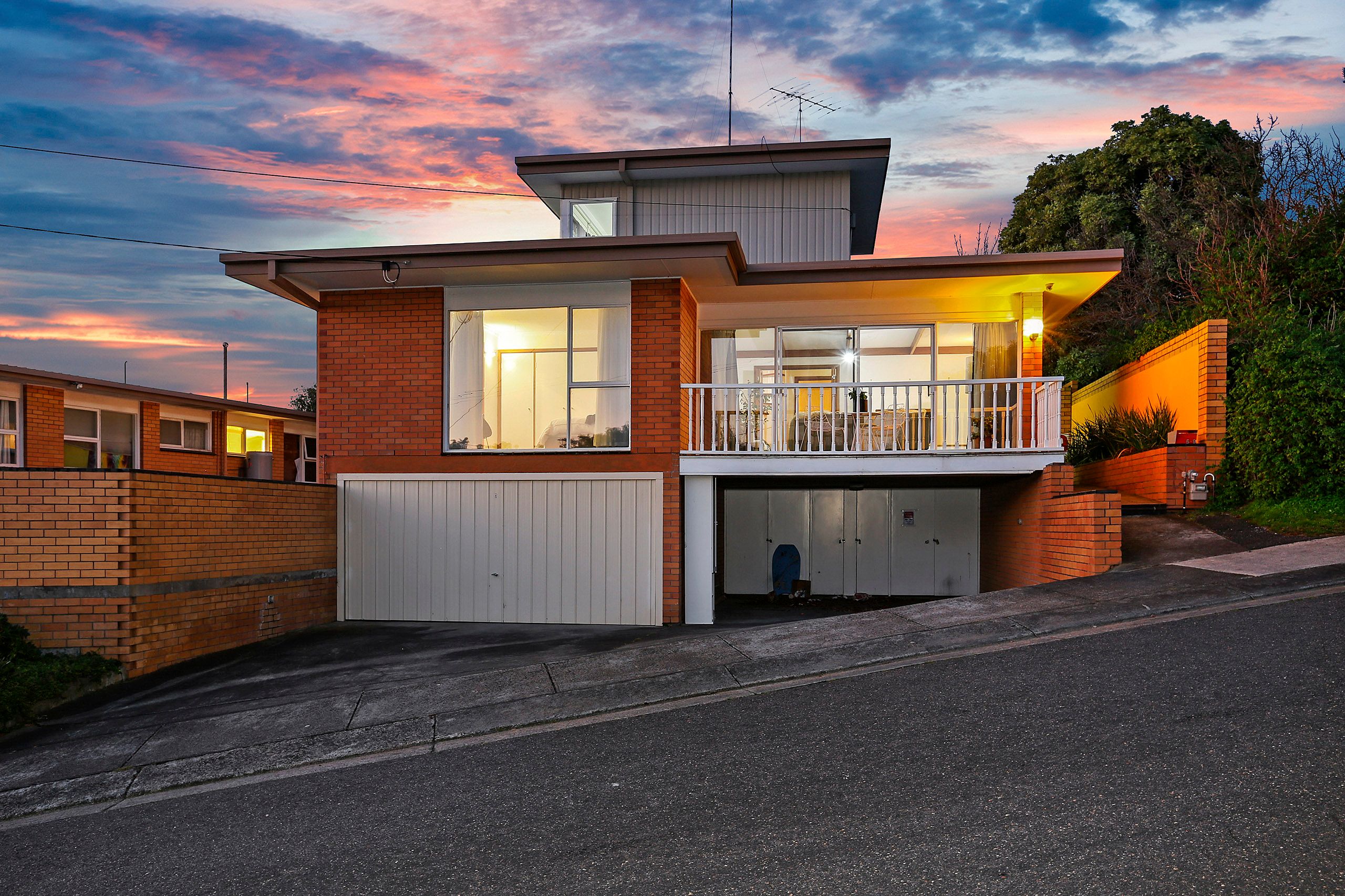 9 Sanglen Terrace, Belmont VIC 3216