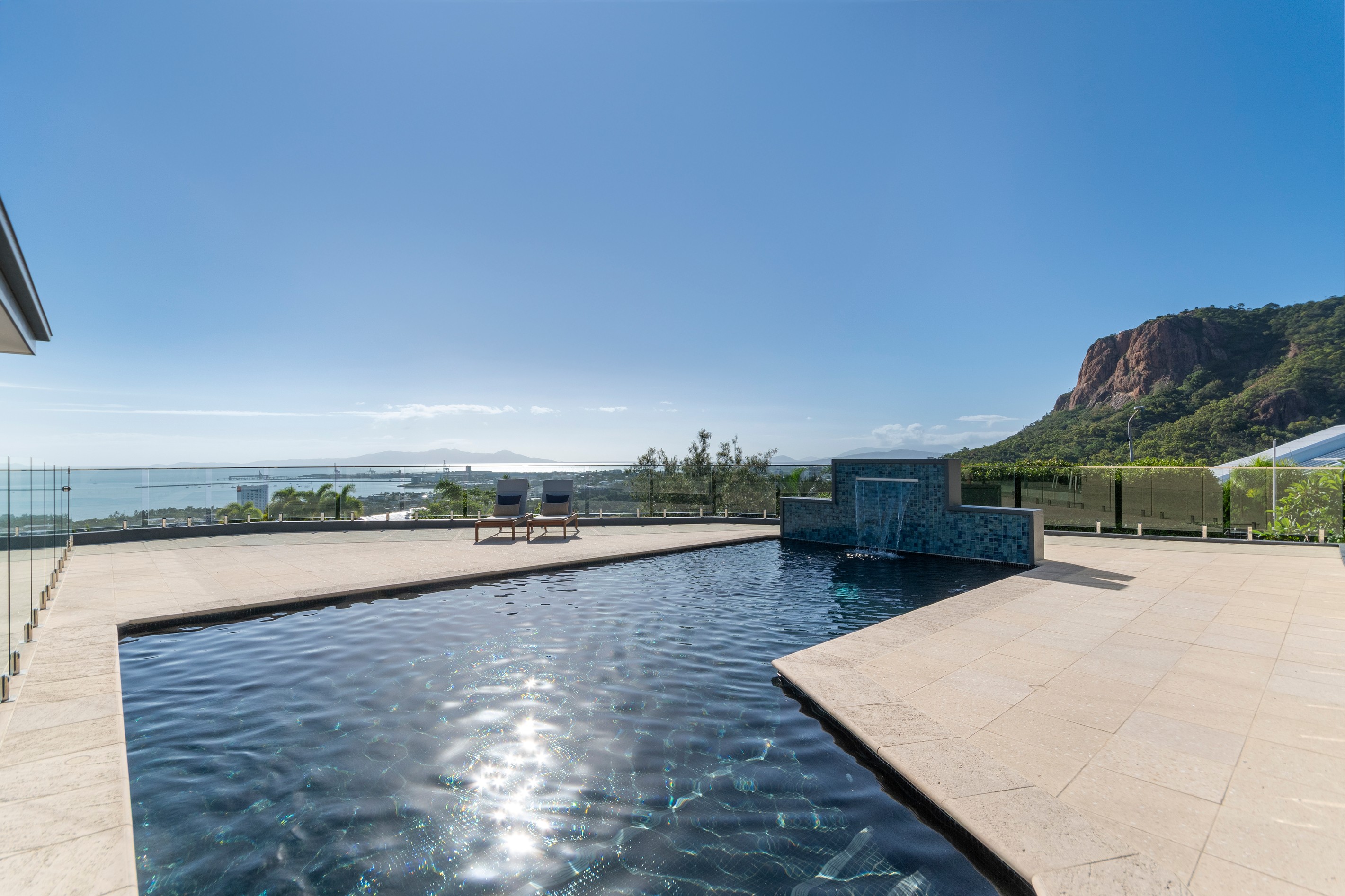 21-23 Balmoral Drive, Castle Hill, QLD 4810