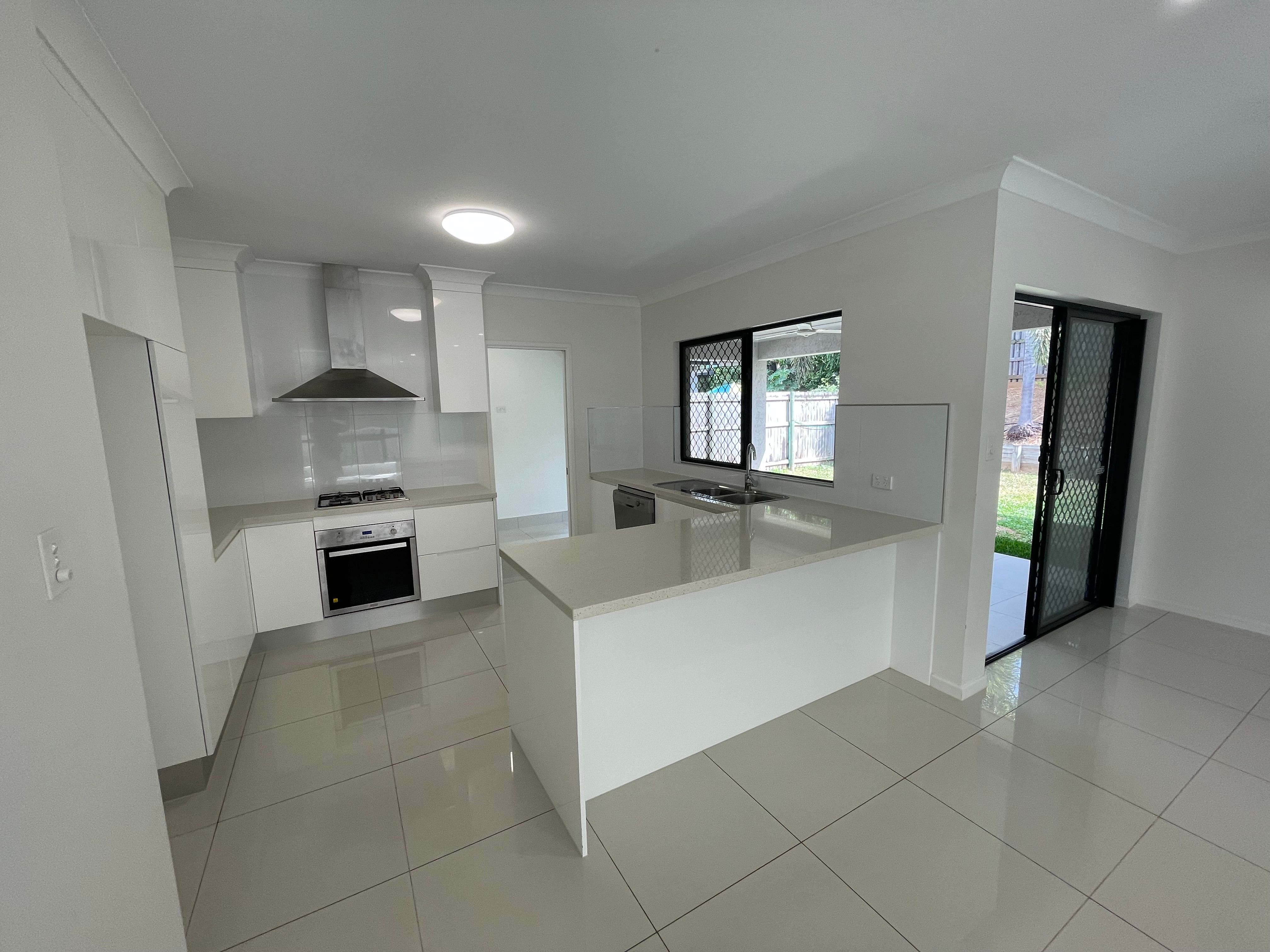 17 Brockman Way, Smithfield, QLD 4878