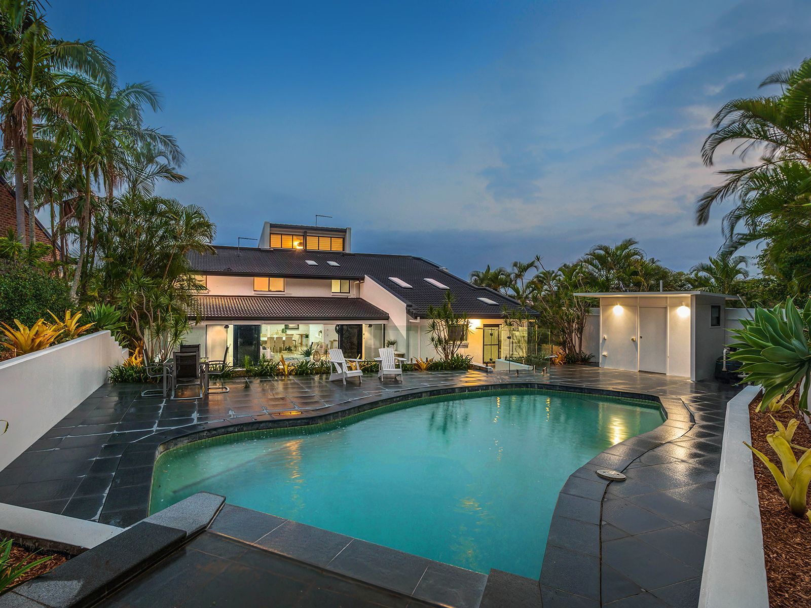 40 Karloff Drive, Stafford Heights, QLD 4053
