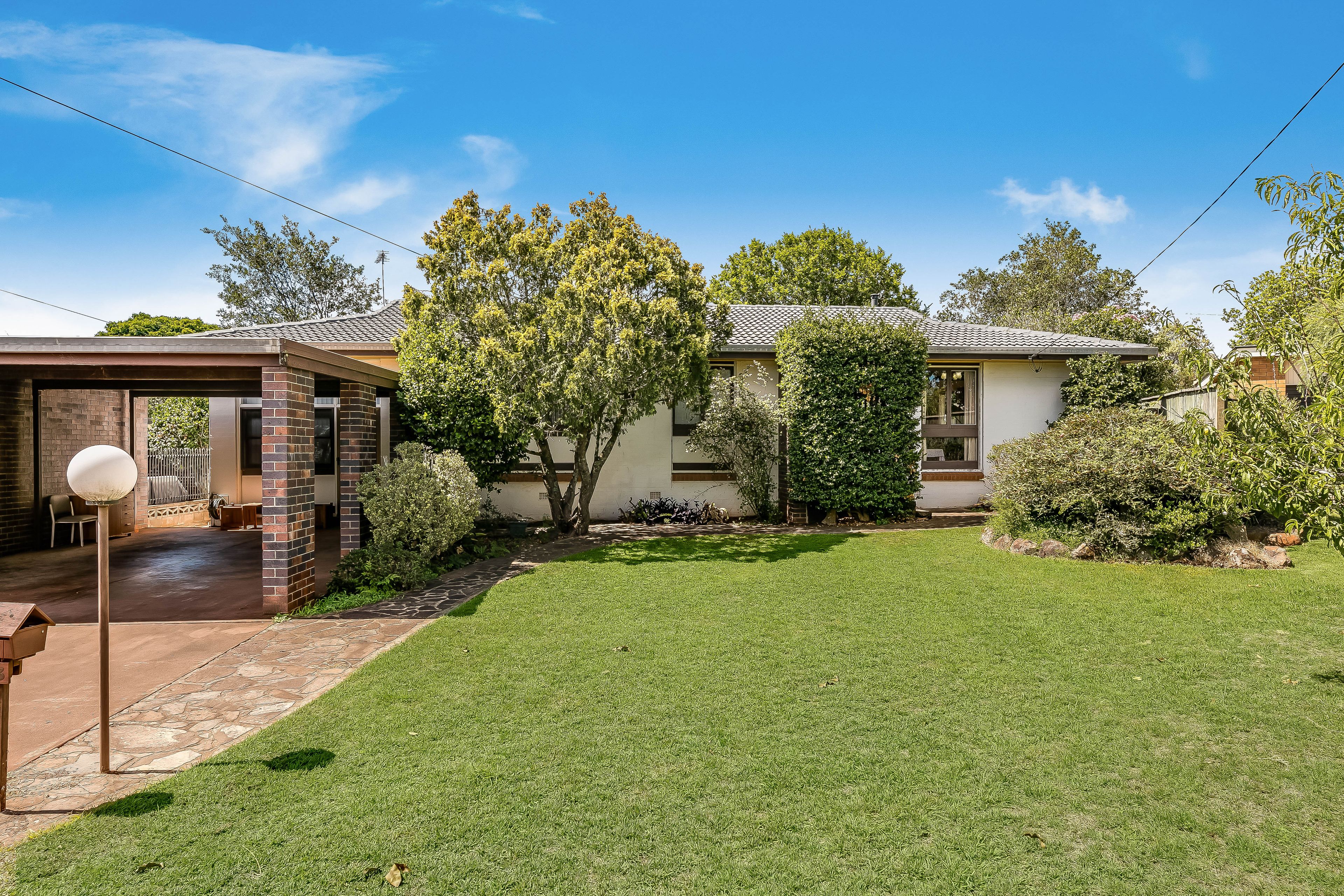 3 Girrawheen Street, Rangeville, QLD 4350