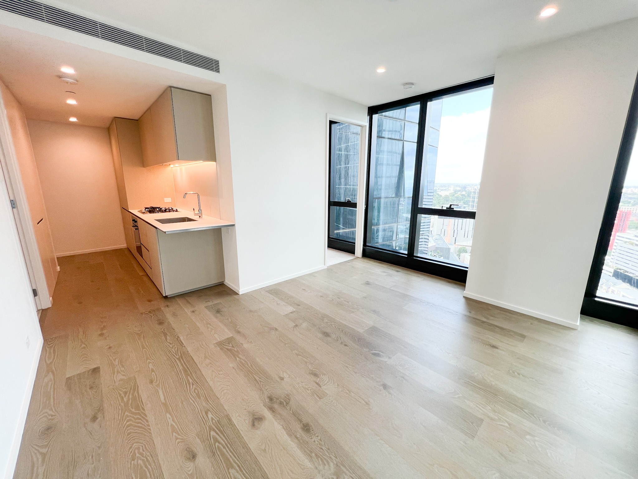 2613/70 Southbank Boulevard, Southbank, VIC 3006