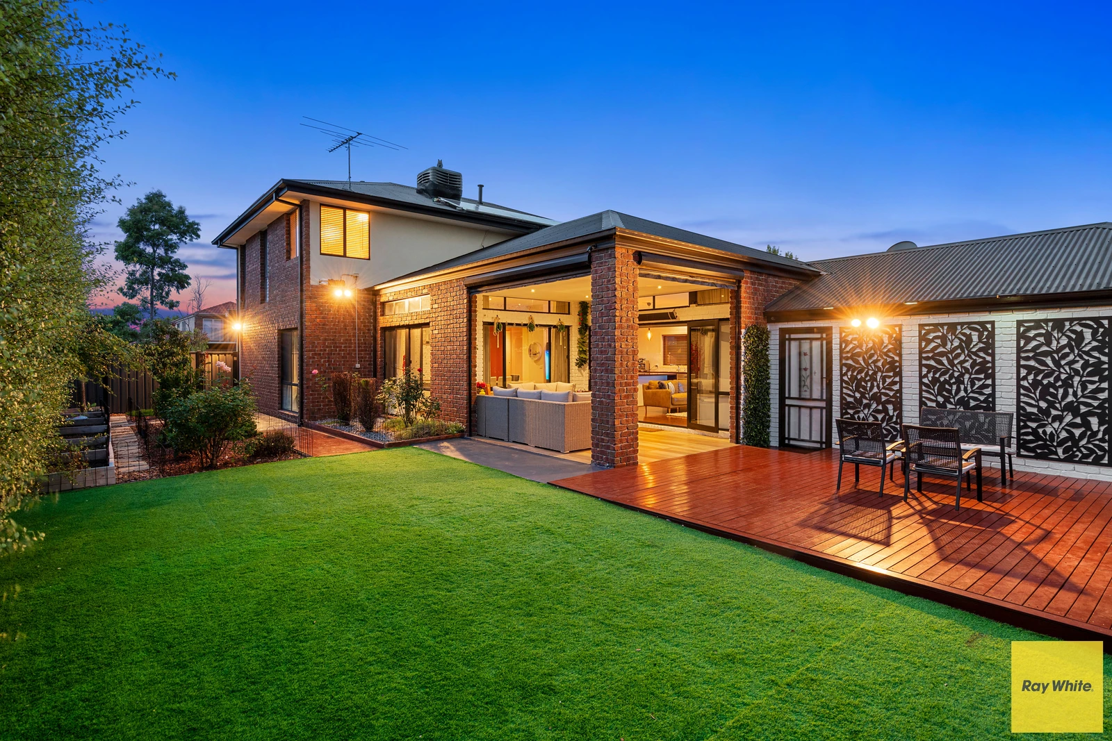 6 Innisfail Drive, Point Cook, VIC 3030