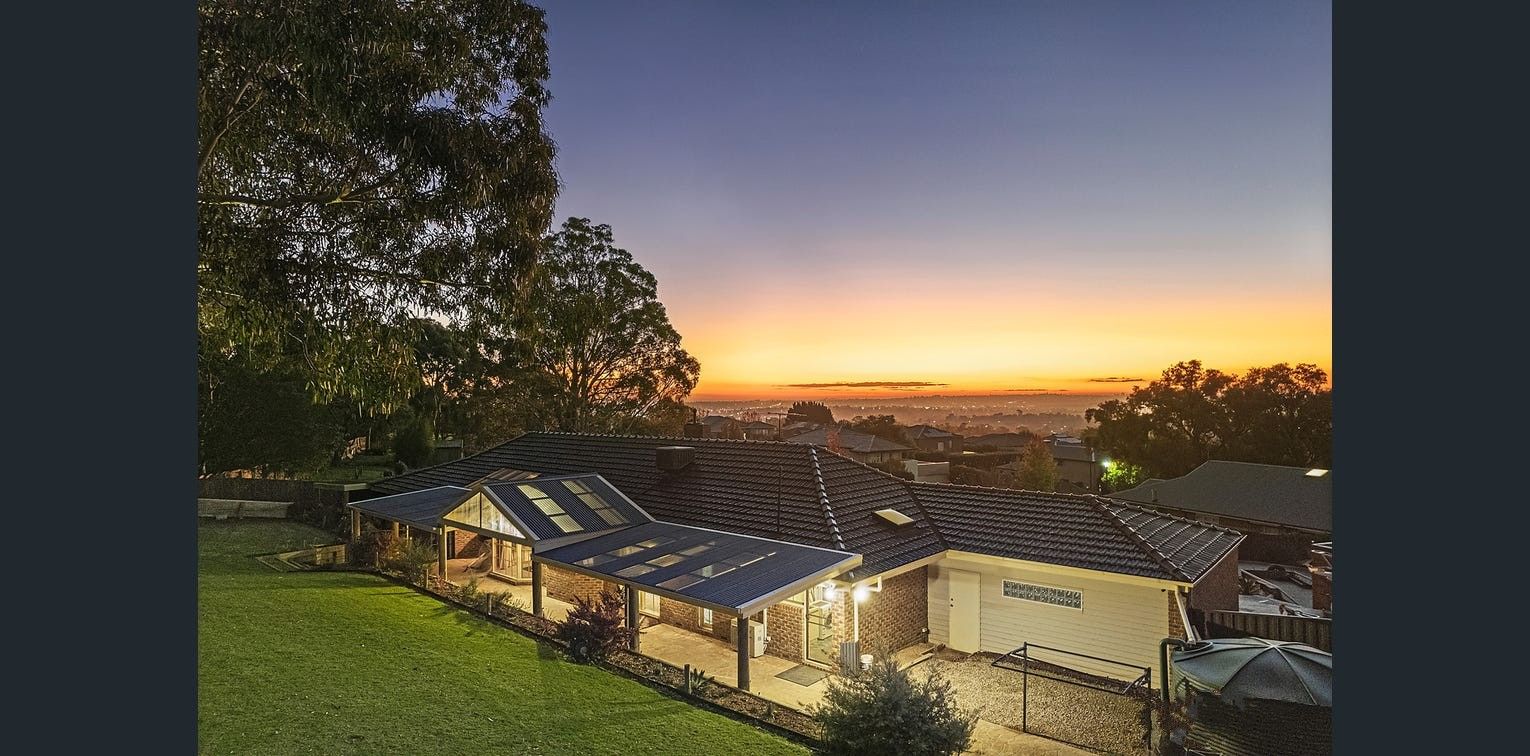 10 Grenfell Place, Lysterfield, VIC 3156