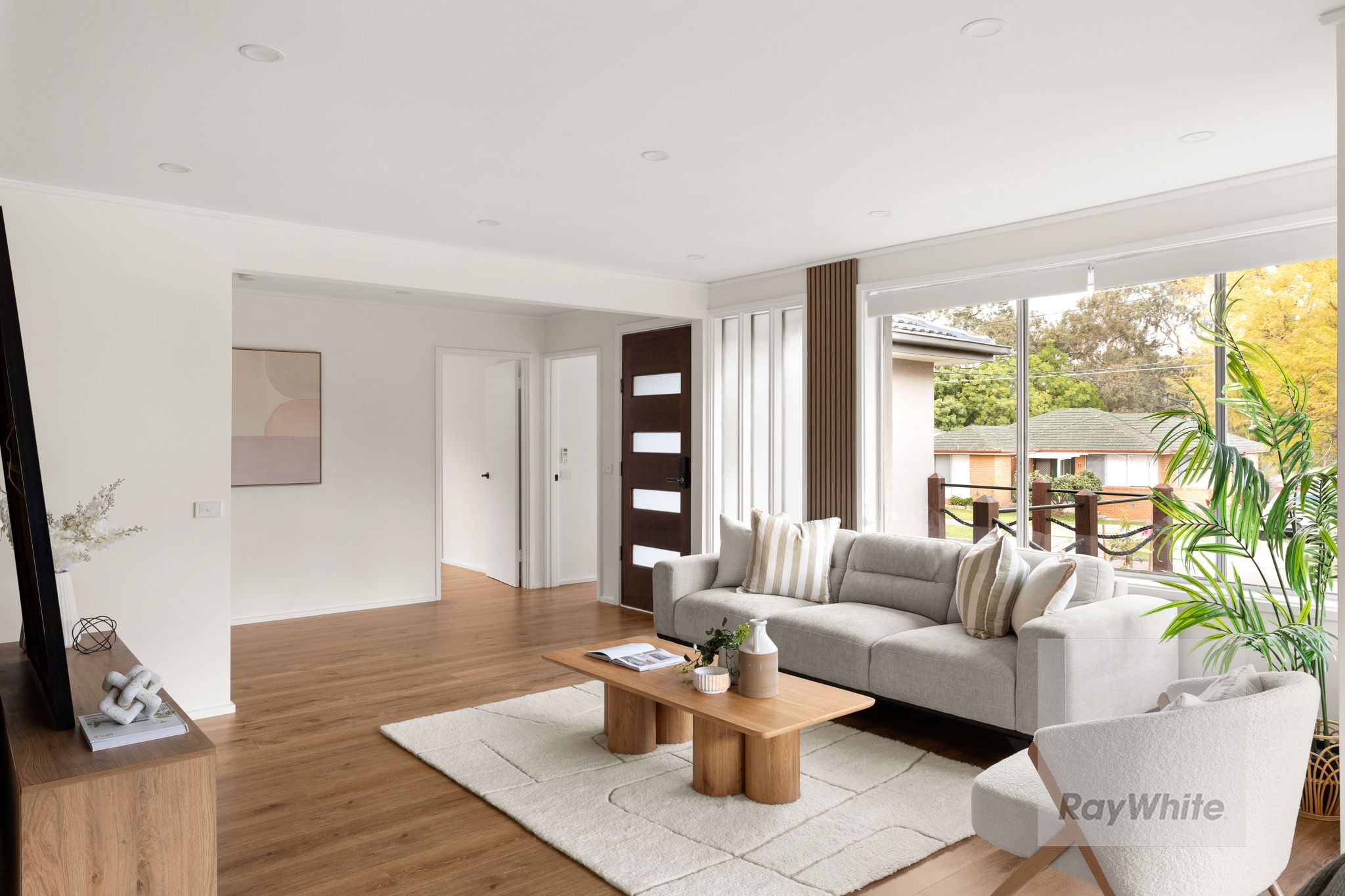 5 Moreton Crescent — photo 7 of 15