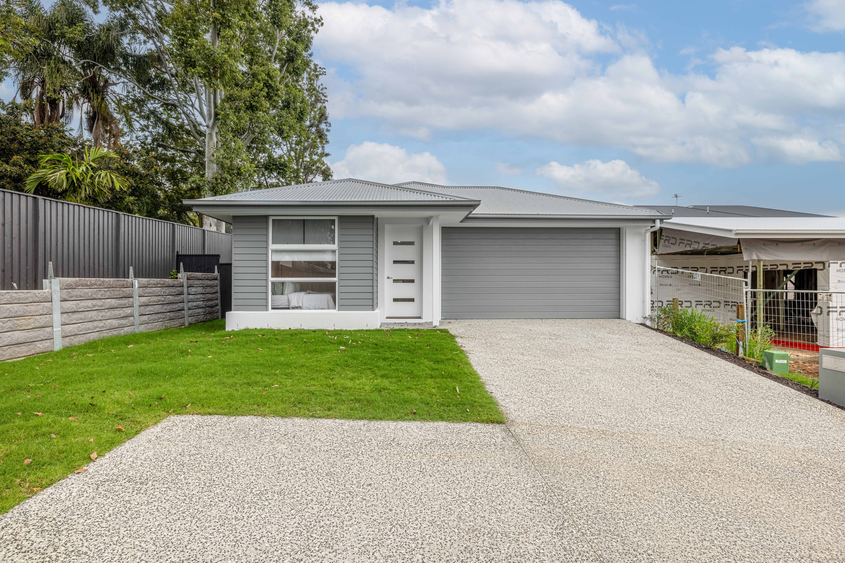 8 Darling Court, Park Ridge, QLD 4125