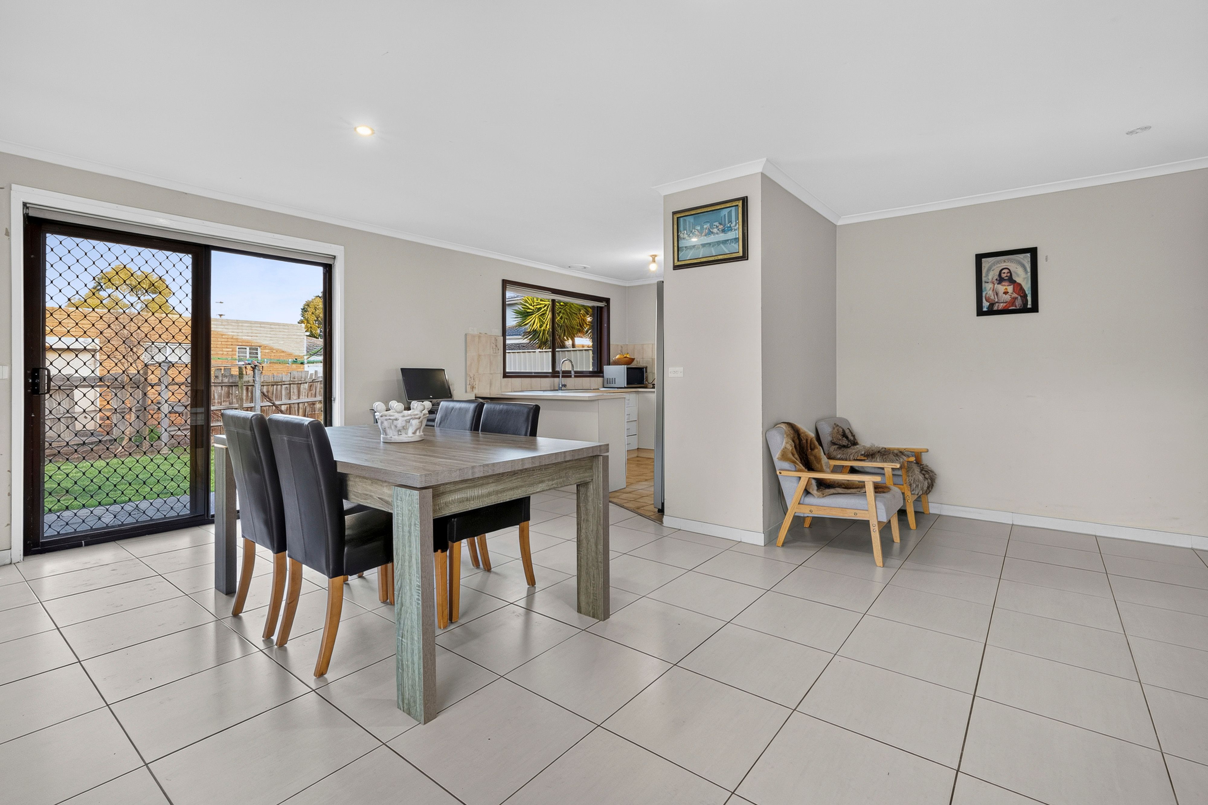 22 Studley Street — photo 9 of 13