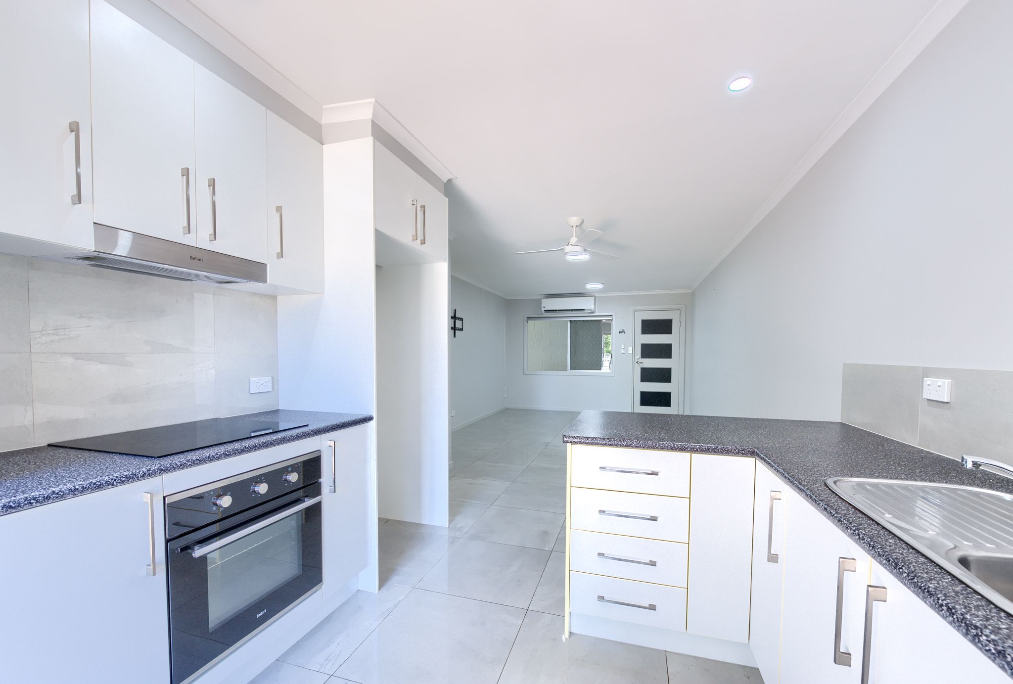 3/4 Tarwarri Crescent, Mooloolaba, QLD 4557