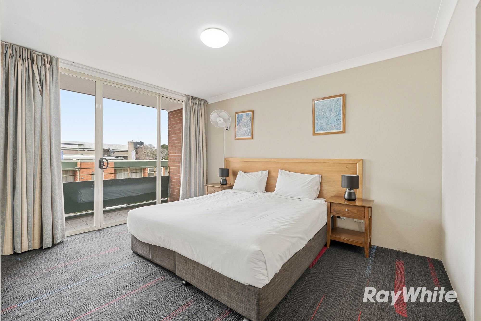 53/8 Hope Street — photo 13 of 19