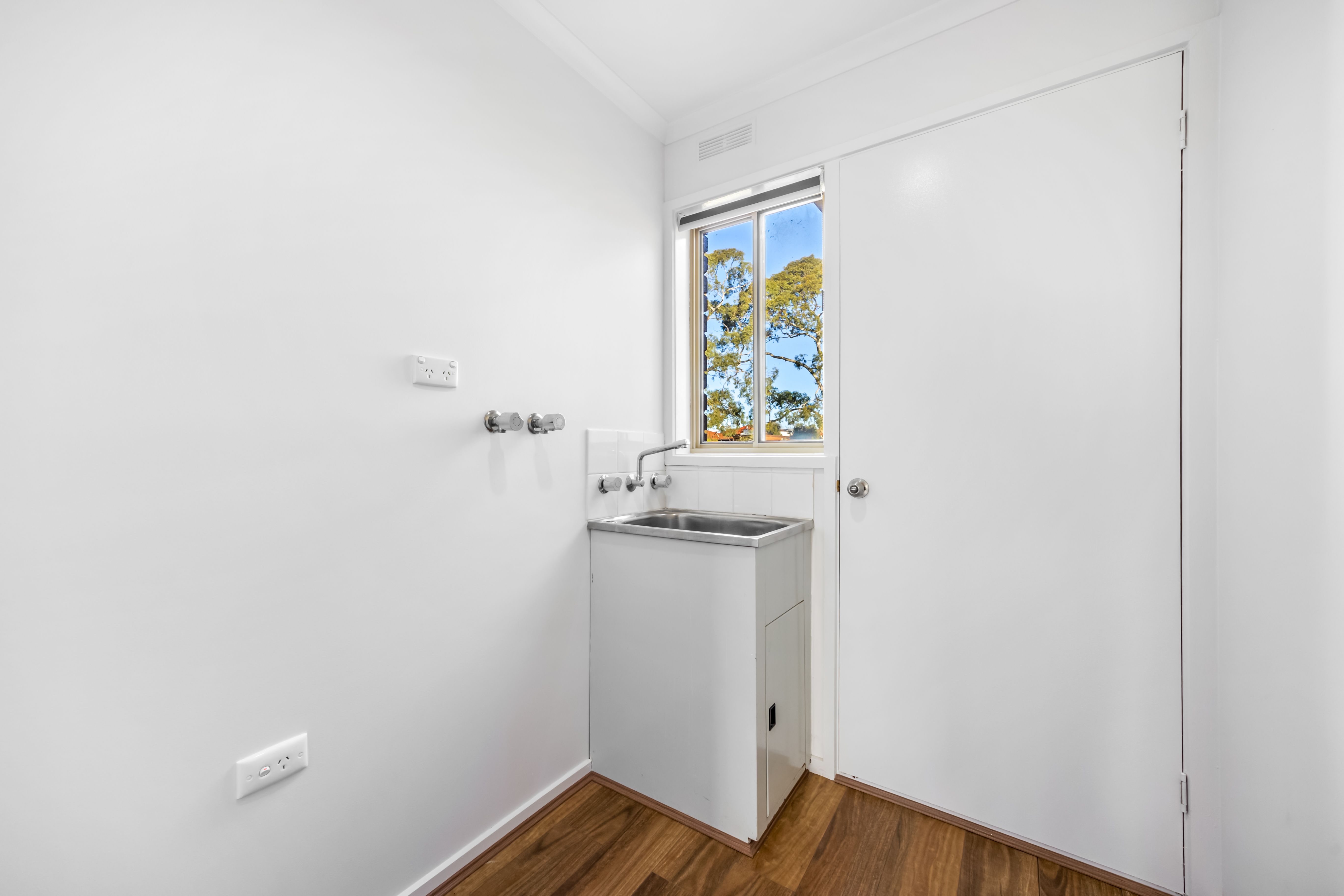 8 Banksia Street — photo 13 of 21