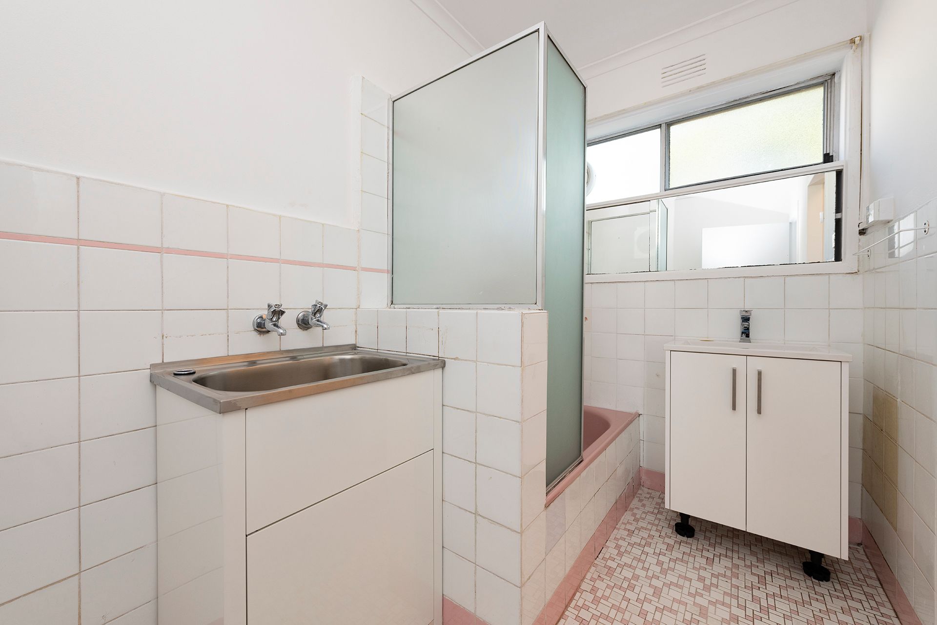 1/349 Blackshaws Road — photo 6 of 8