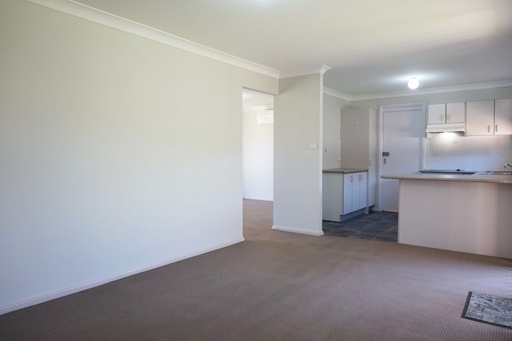 15 Jimbi Place, Glenmore Park, NSW 2745