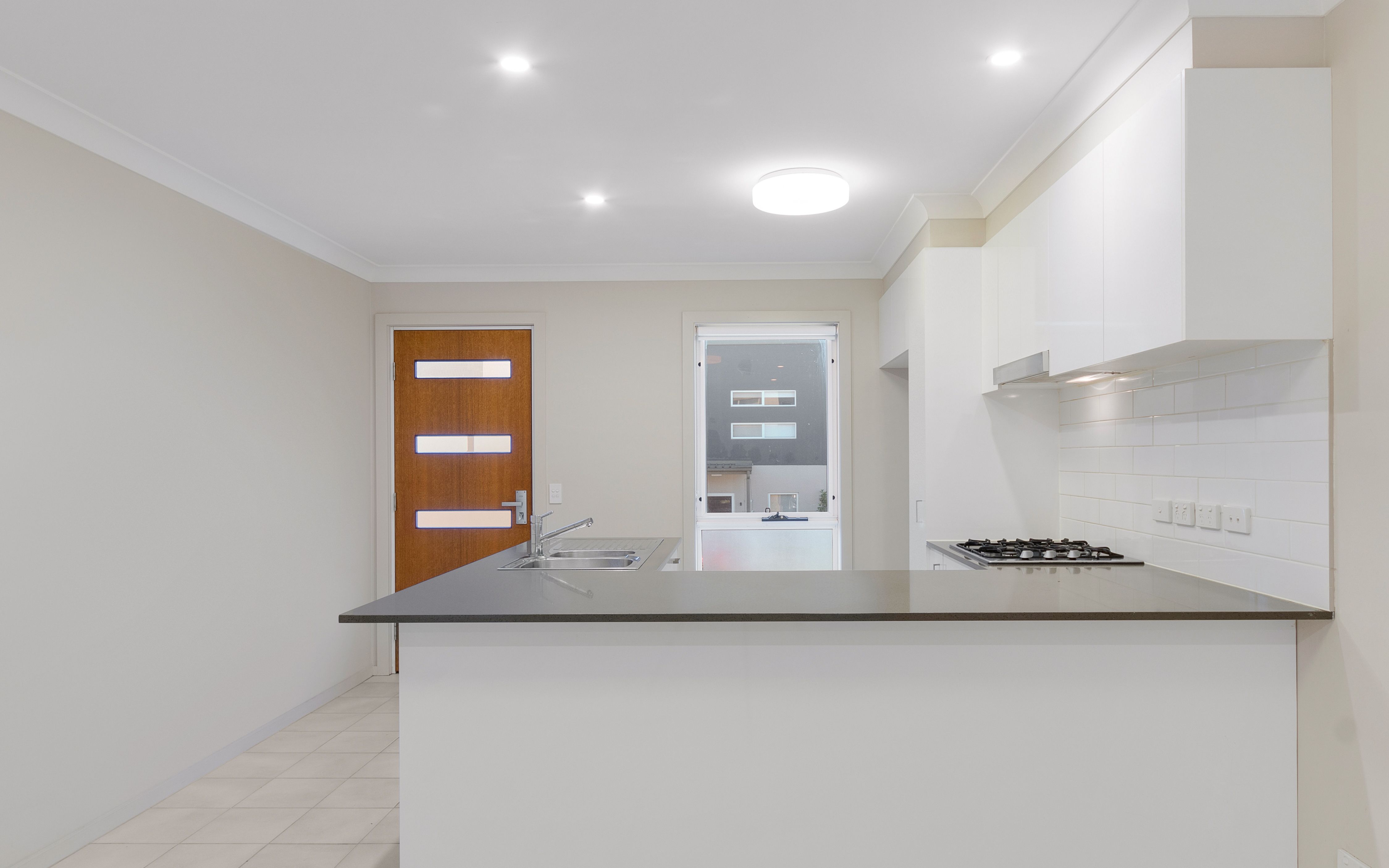 24/52A Atlantic Boulevard, Glenfield, NSW 2167