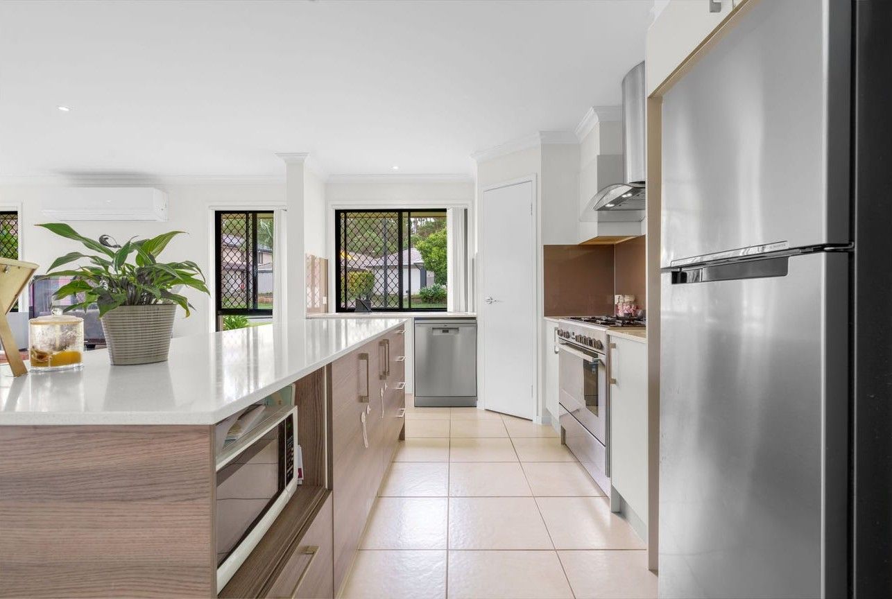 40 Meander Circuit, Holmview, QLD 4207