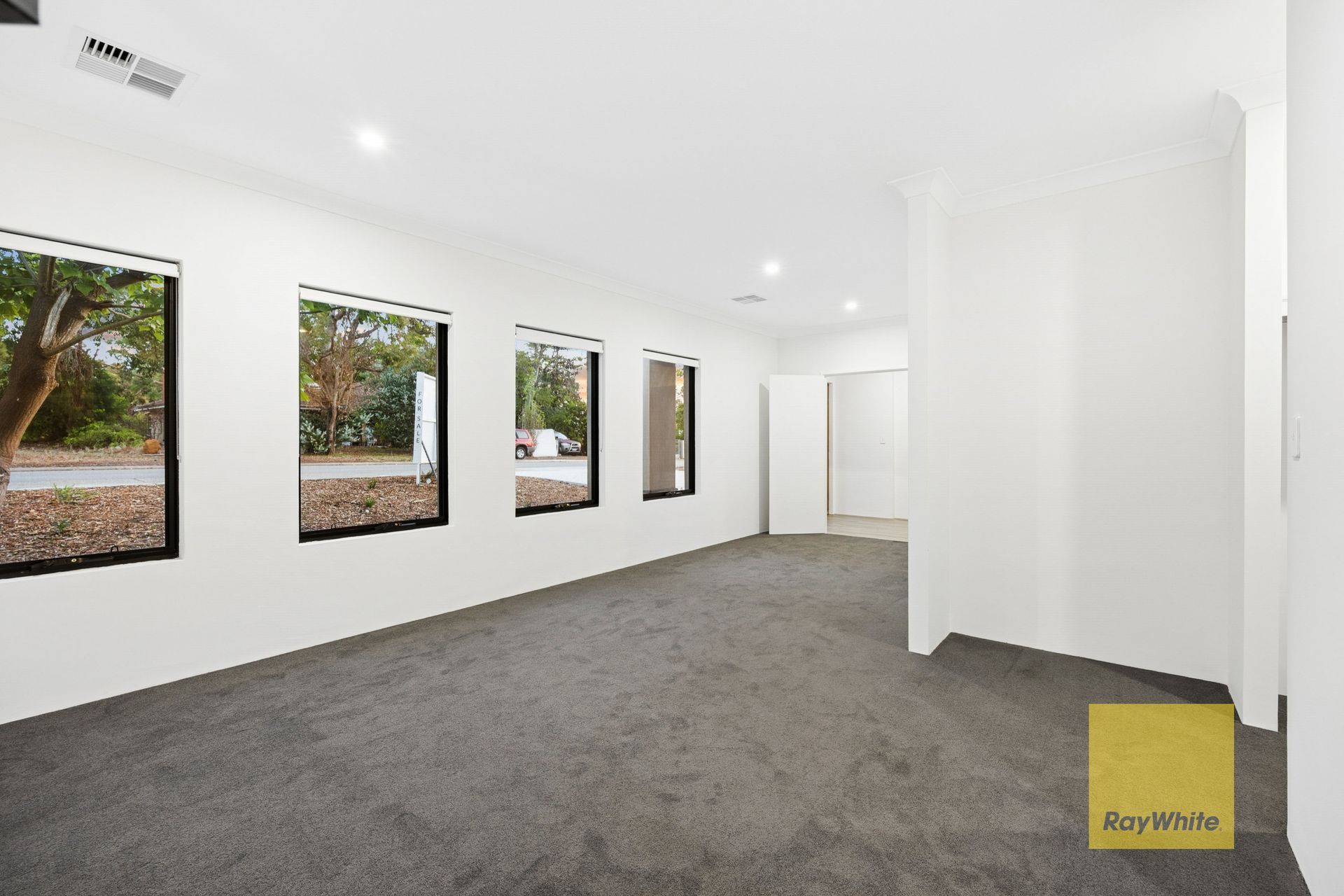 4 Sampson Road — photo 5 of 30