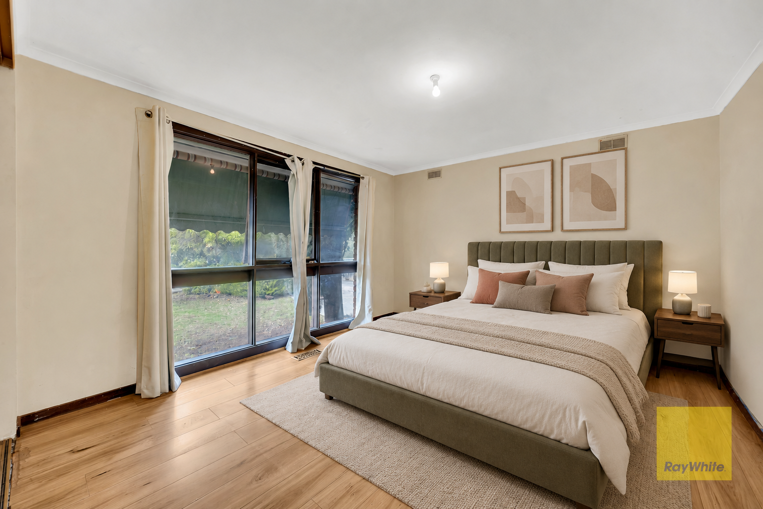 11 Lotis Court — photo 4 of 20