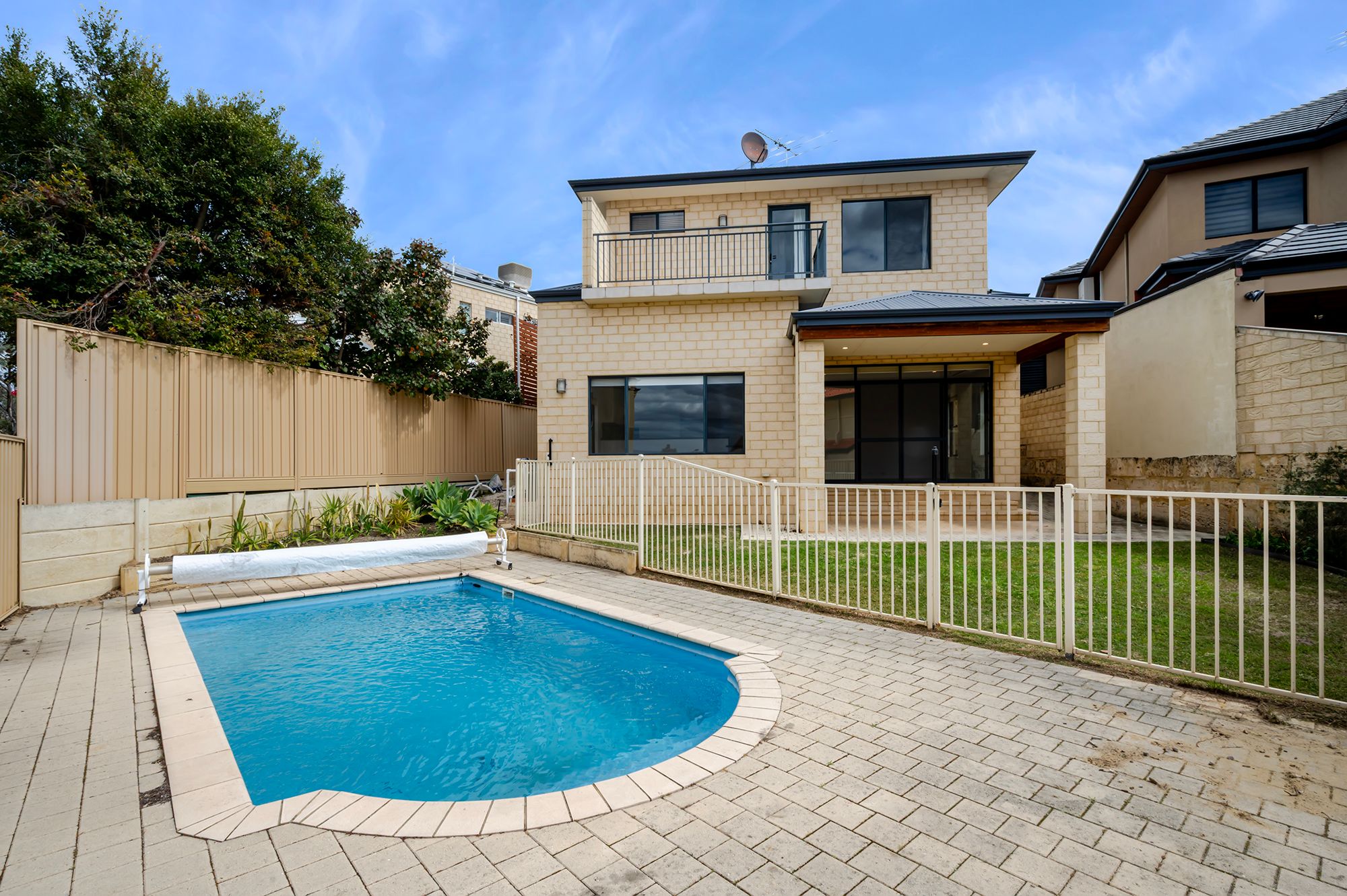 25 Eora Creek Terrace — photo from Ray White Inner North