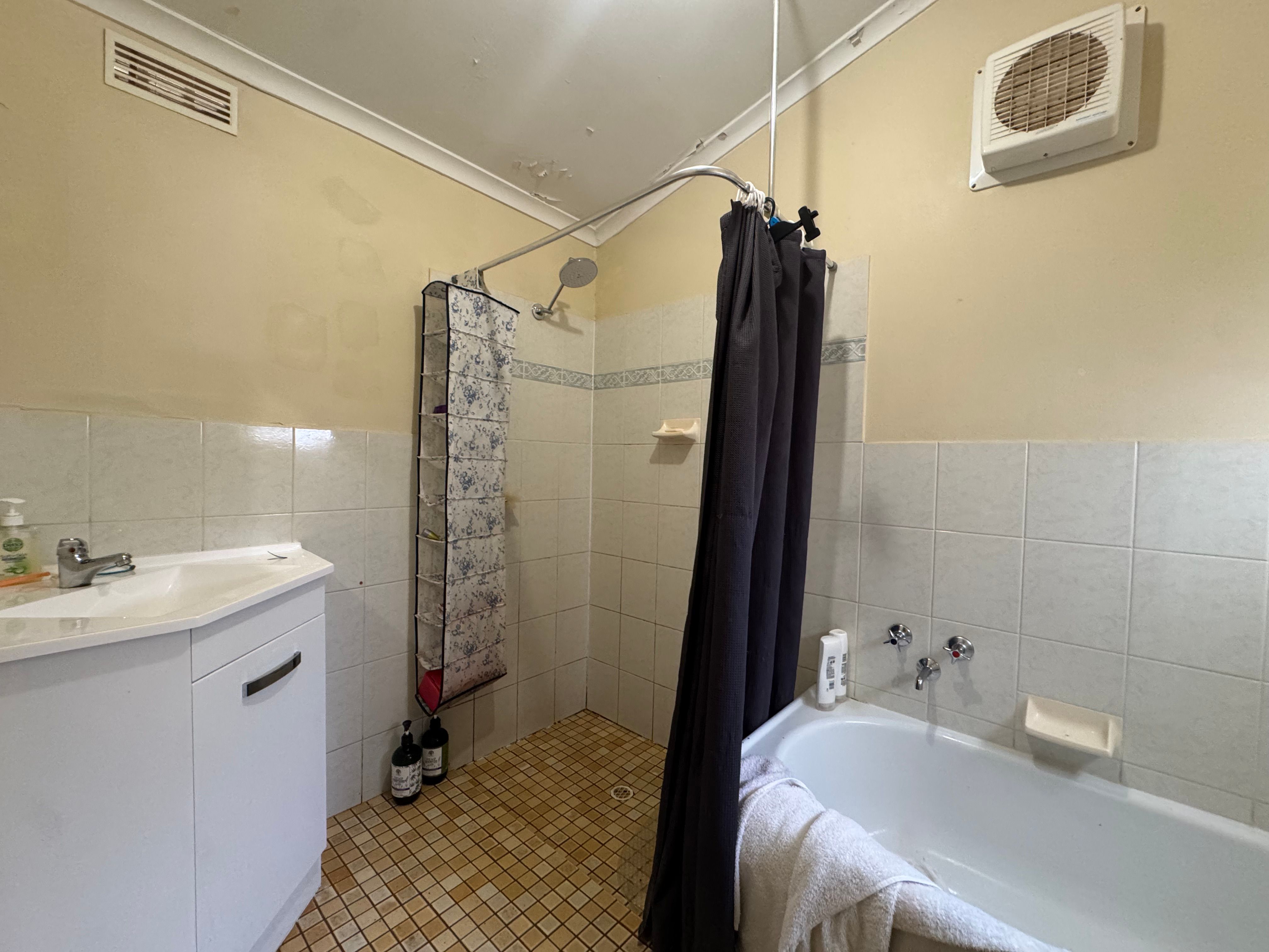 38 Forster Street — photo 14 of 17