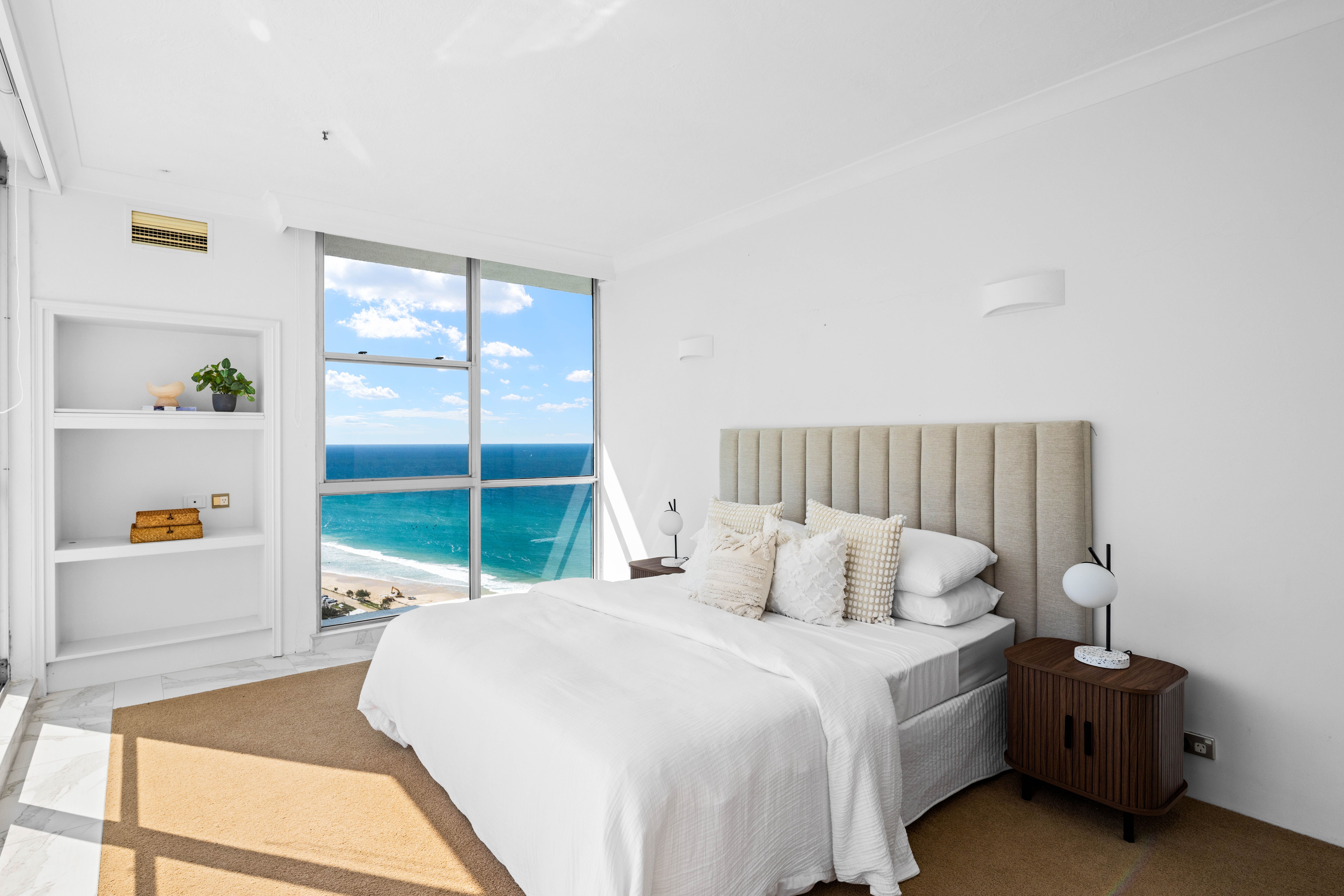 3301/3422 Surfers Paradise Boulevard — photo 8 of 12