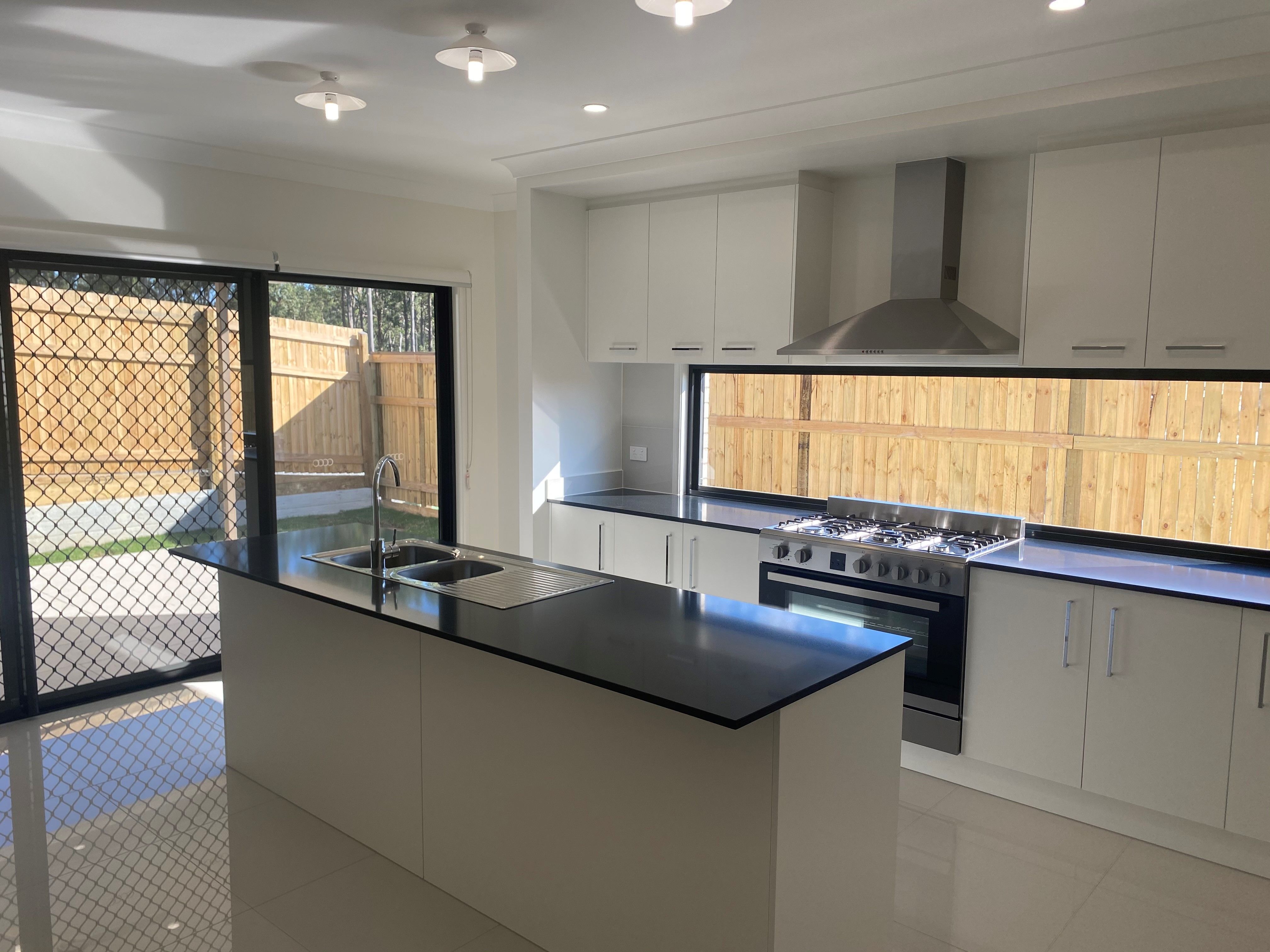 12 Elegans Street, Pallara, QLD 4110
