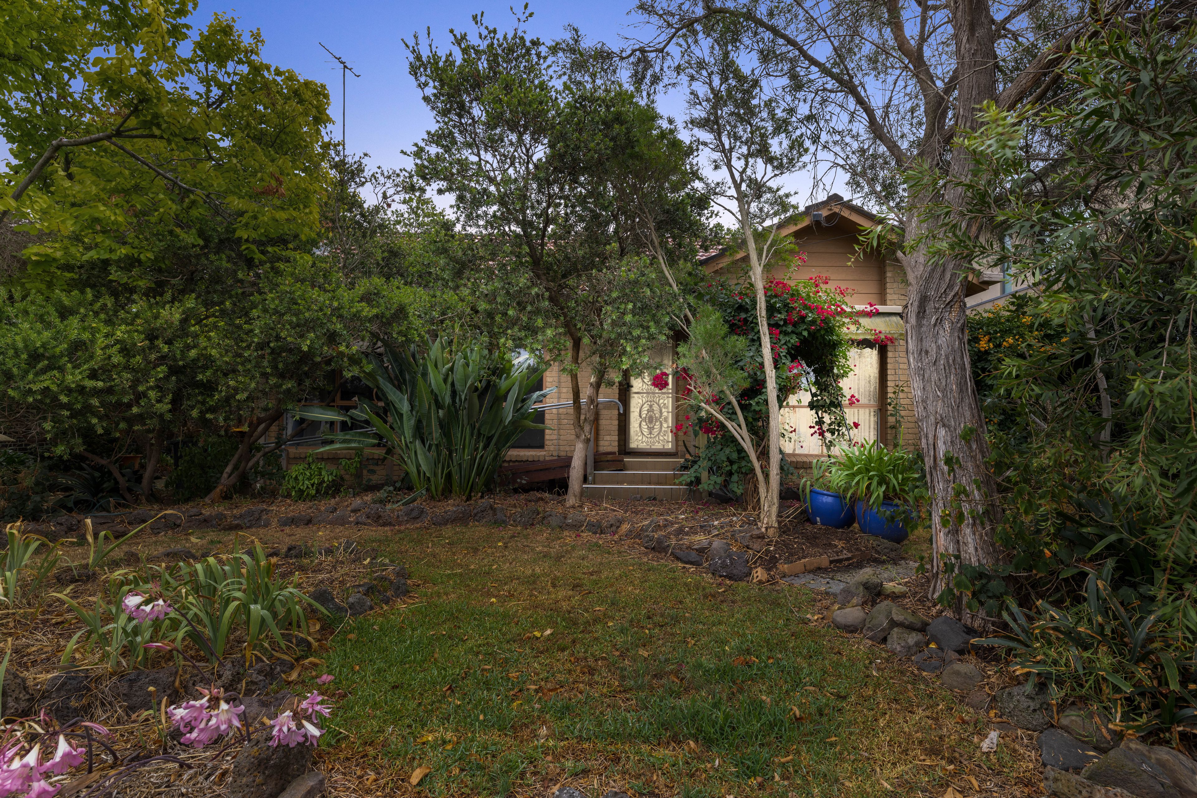 35 Deakin Street, Essendon VIC 3040