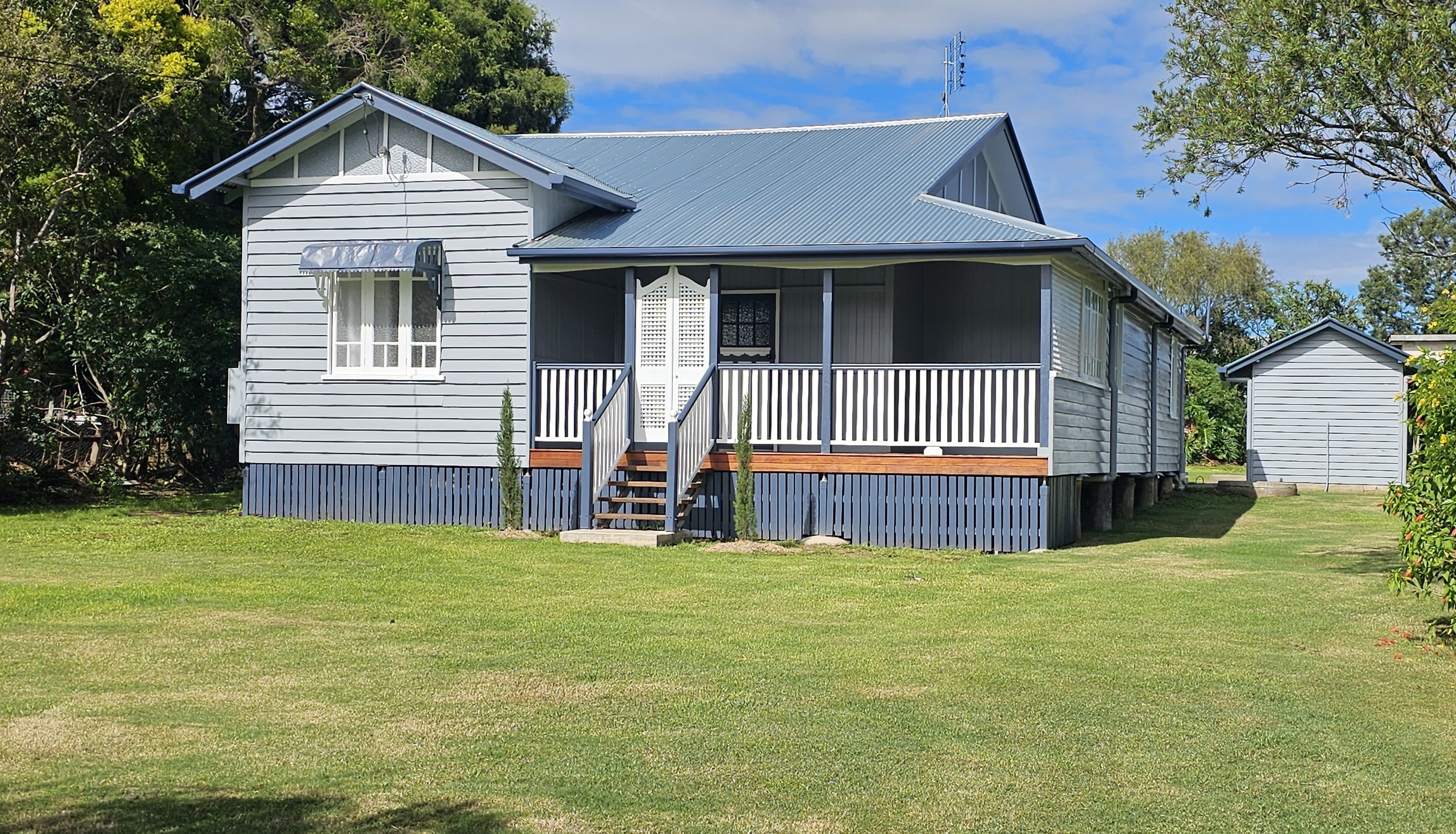 25 Thallon Street, Crows Nest QLD 4355