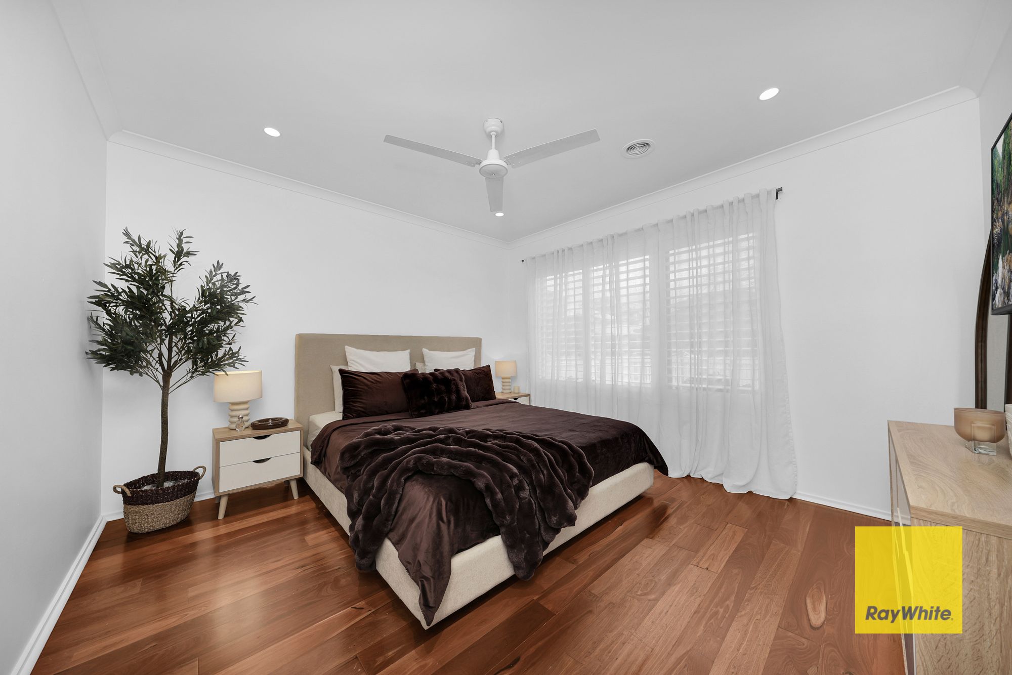106 Mernda Village Drive — photo 5 of 23