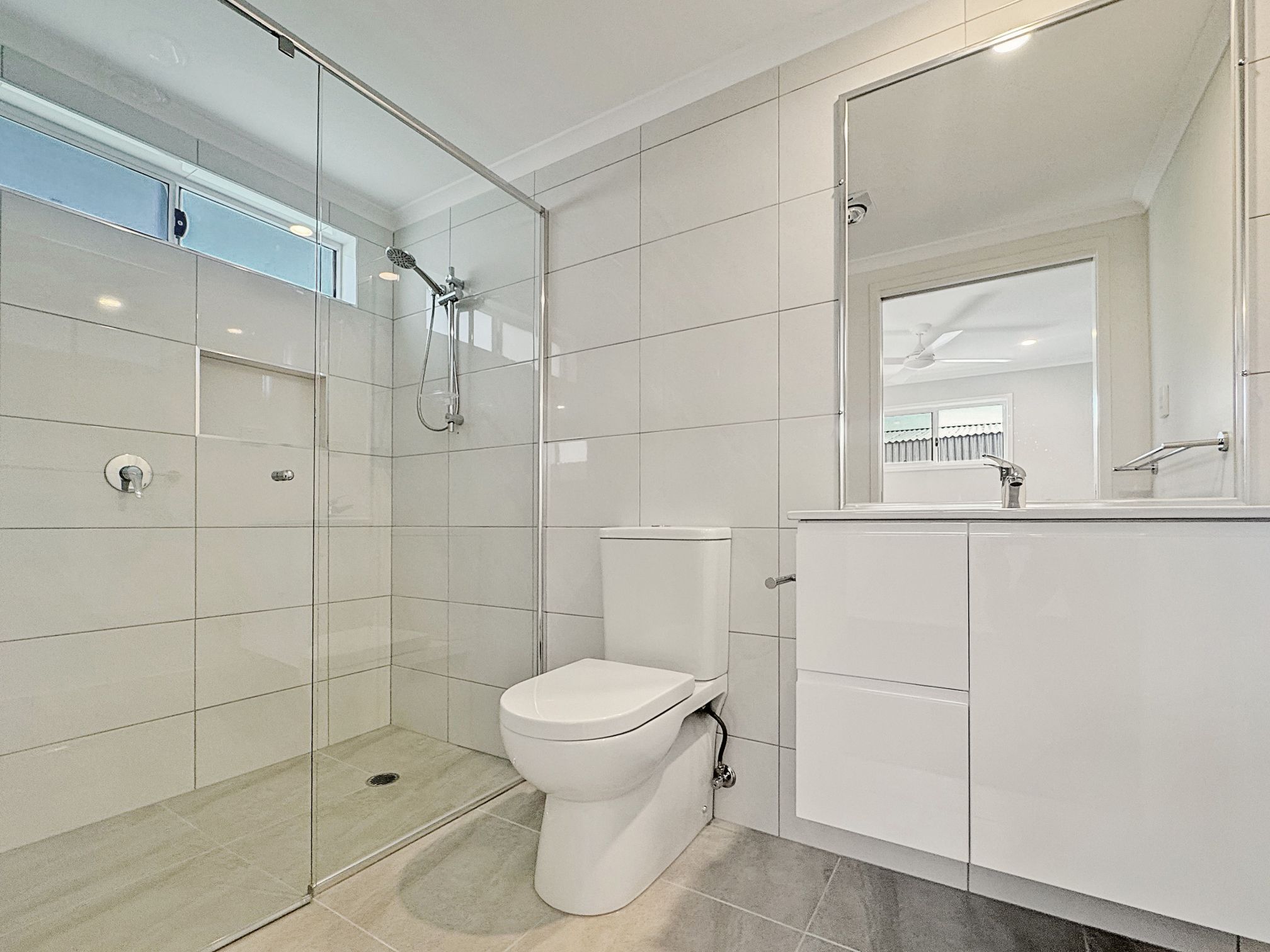 73B Wilson Street — photo 11 of 14