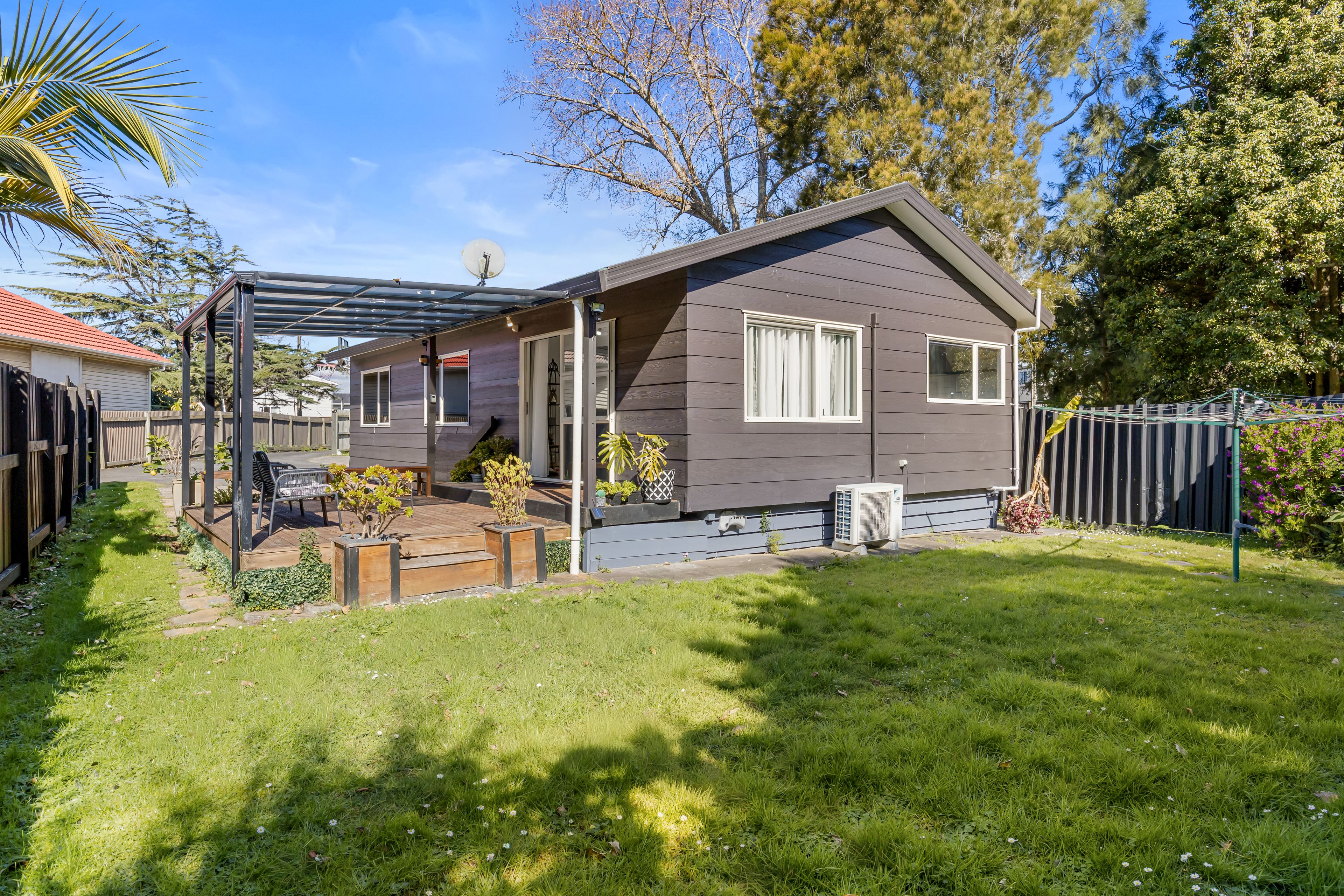 1/12 Luke Street, Otahuhu, Auckland City