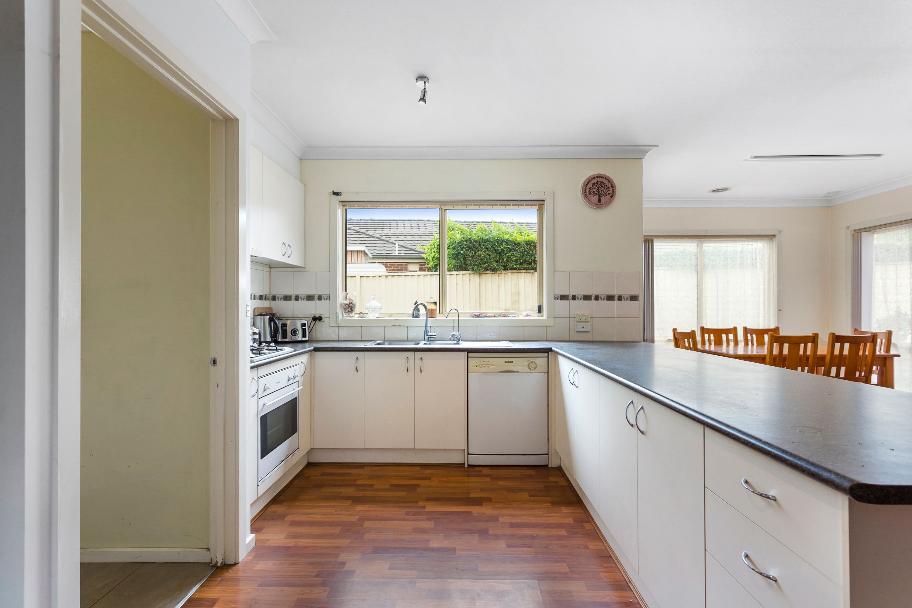 16 Viola Avenue, Pakenham, VIC 3810