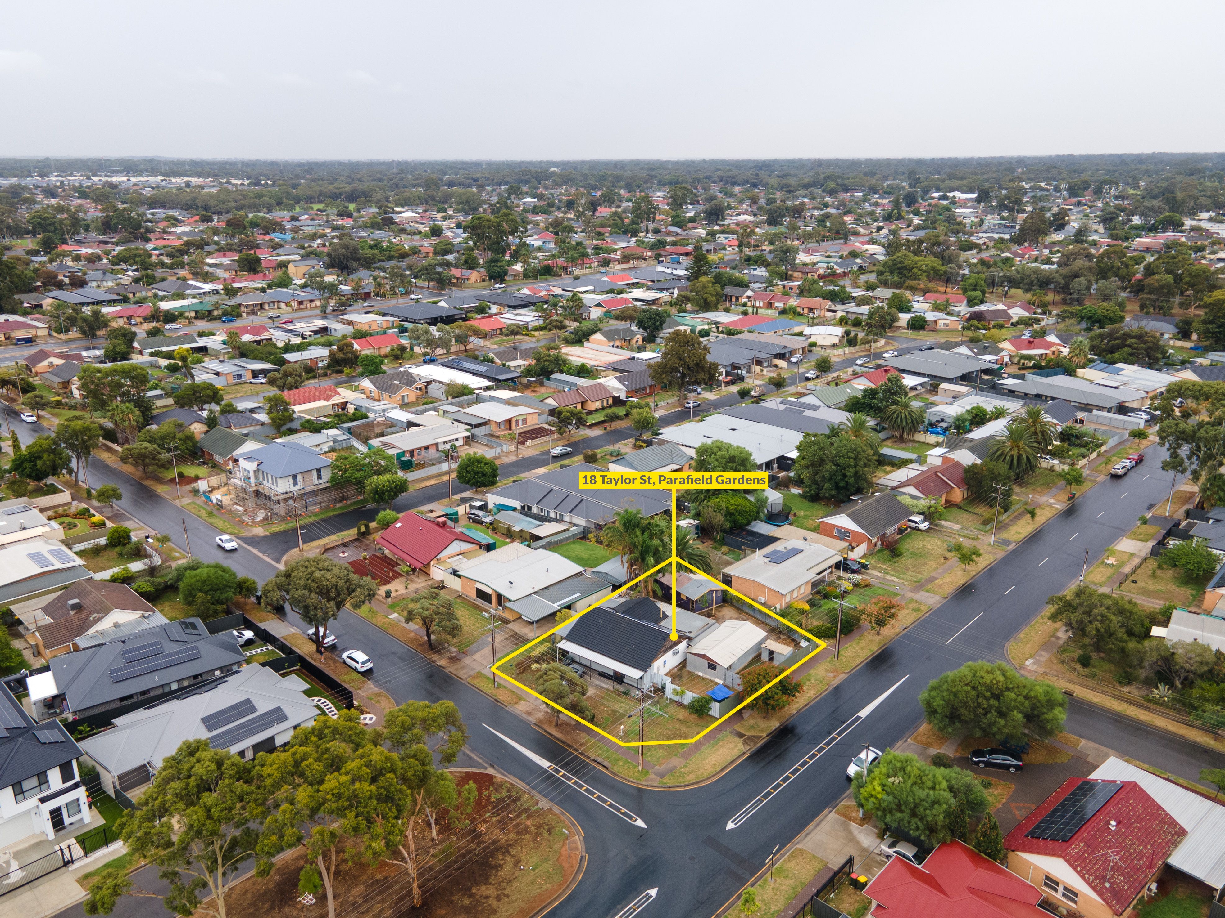 18 Taylor Street, Parafield Gardens, SA 5107