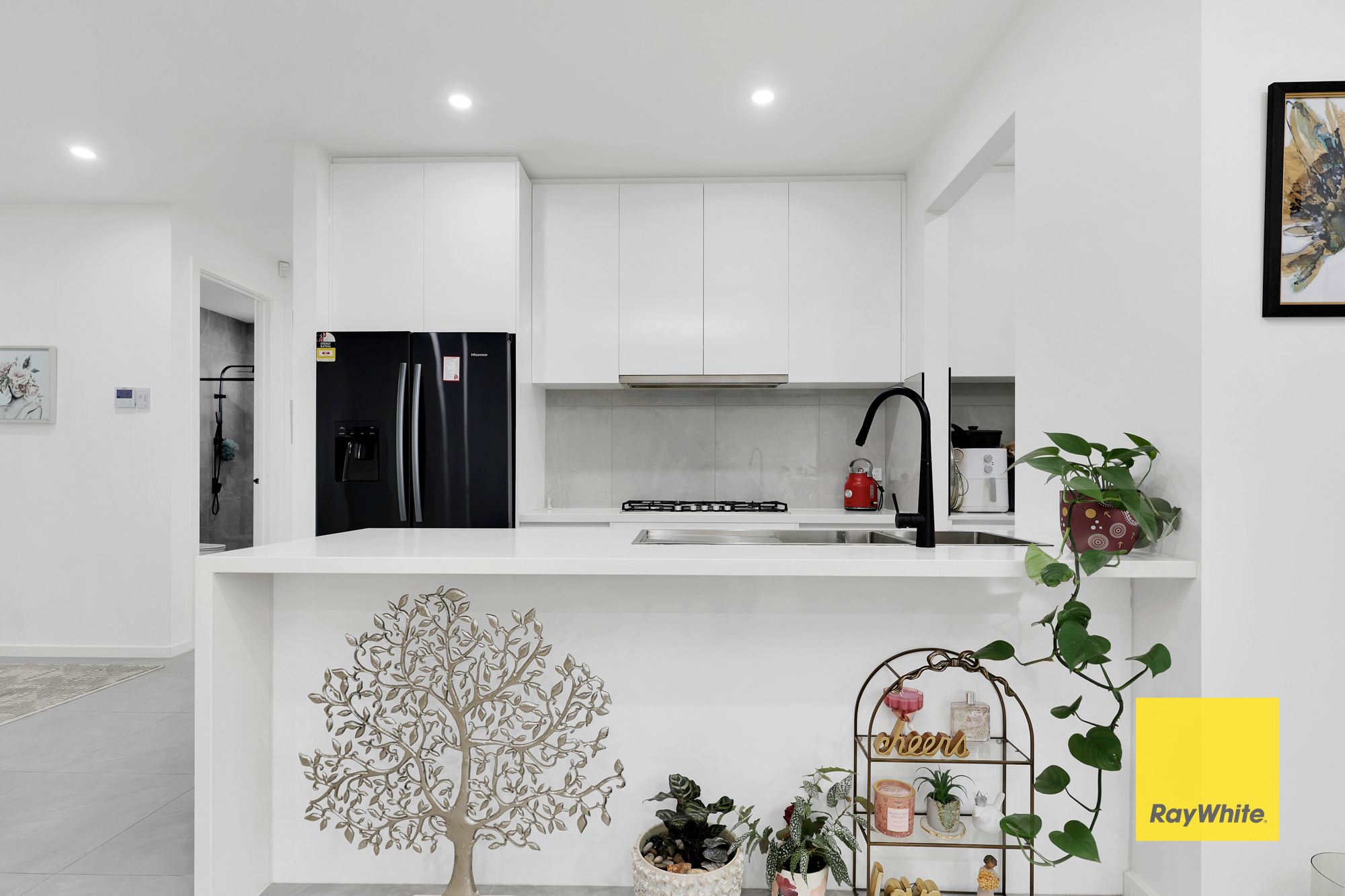 27 Ironwood Avenue — photo 4 of 13
