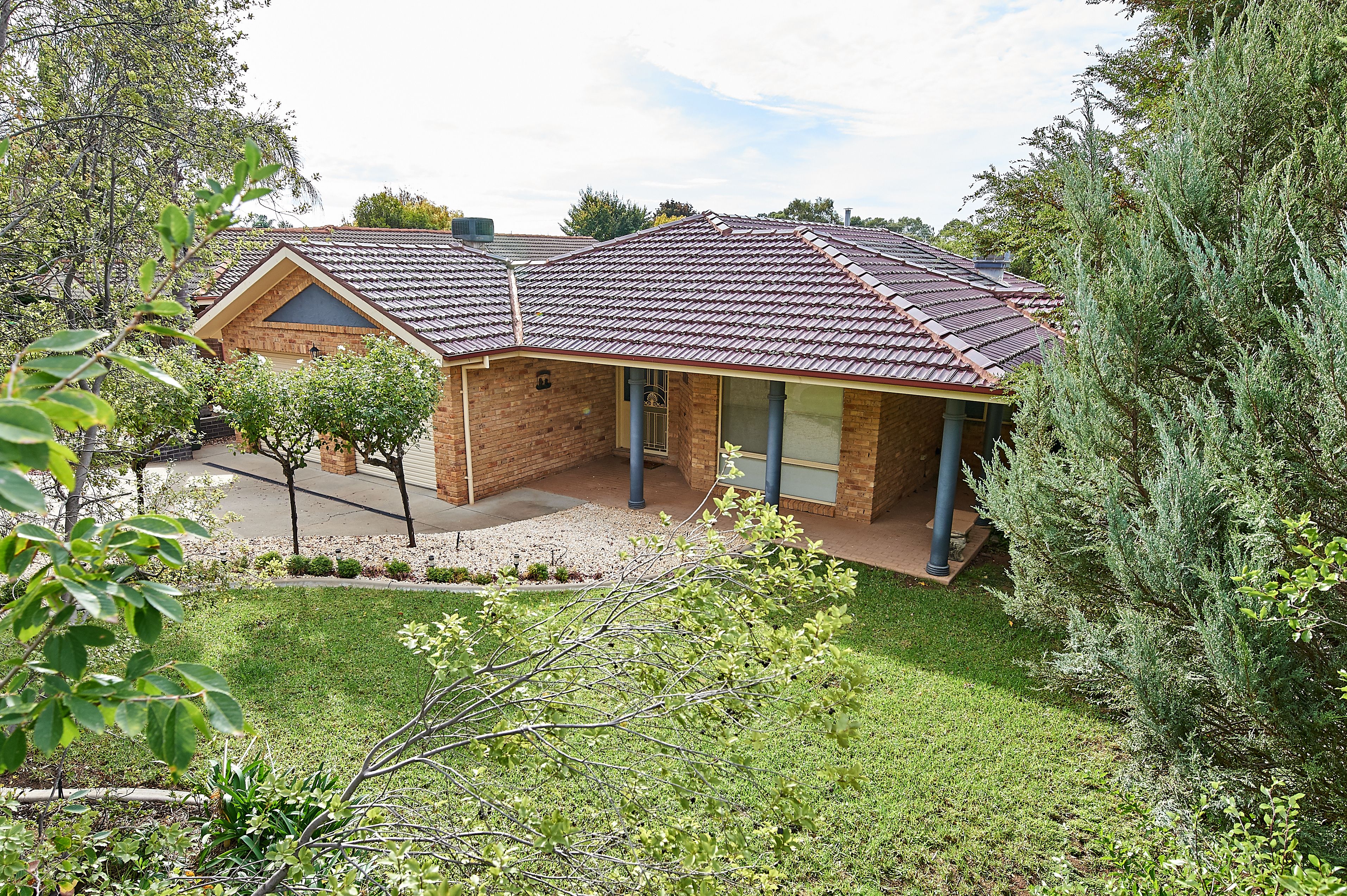 27 Kimberley Drive, Tatton, NSW 2650
