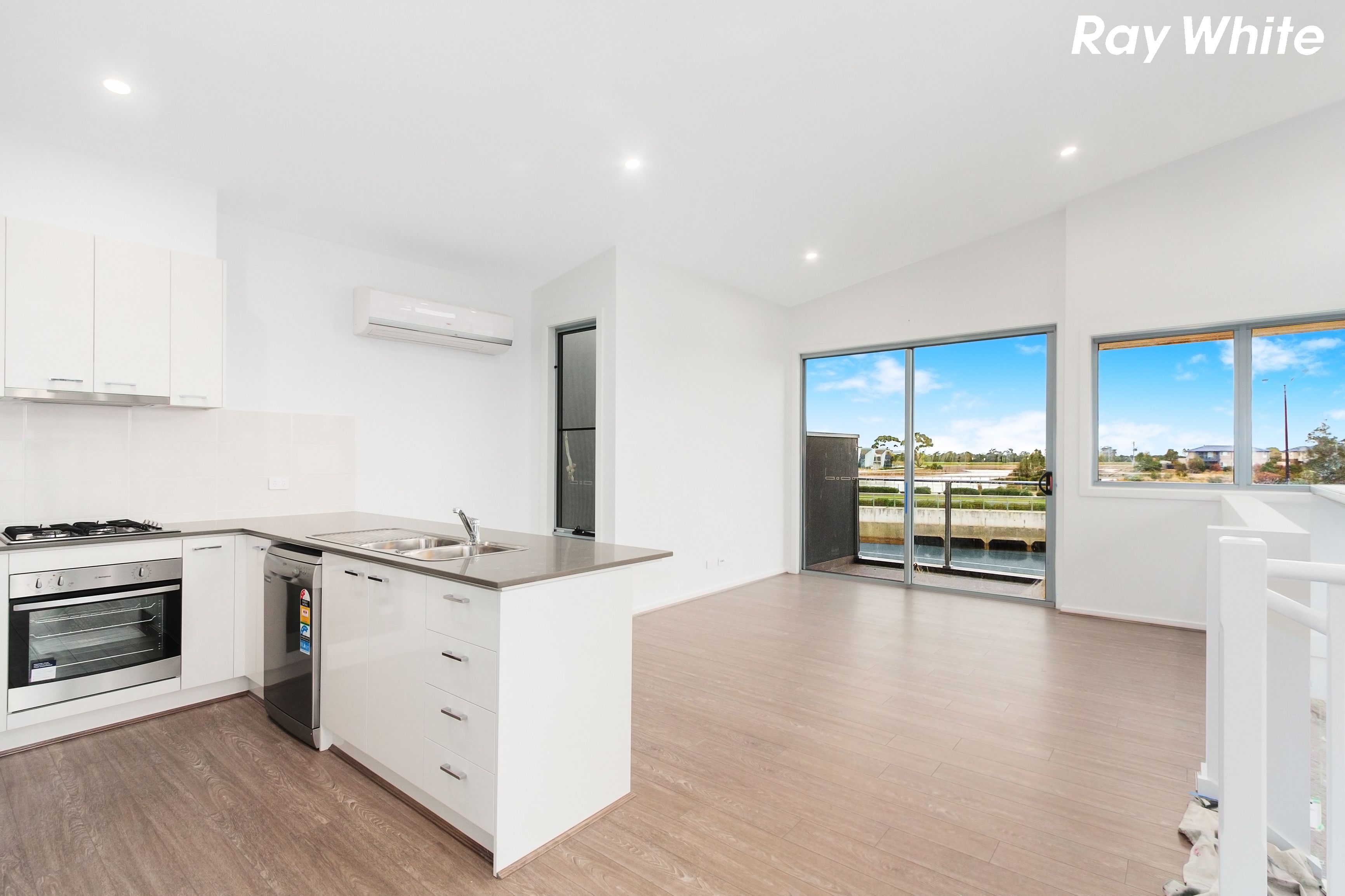19 Zara Court, OFFICER, VIC 3809
