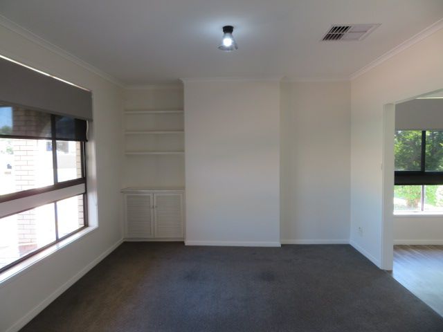 3 Regent Street, Moama, NSW 2731