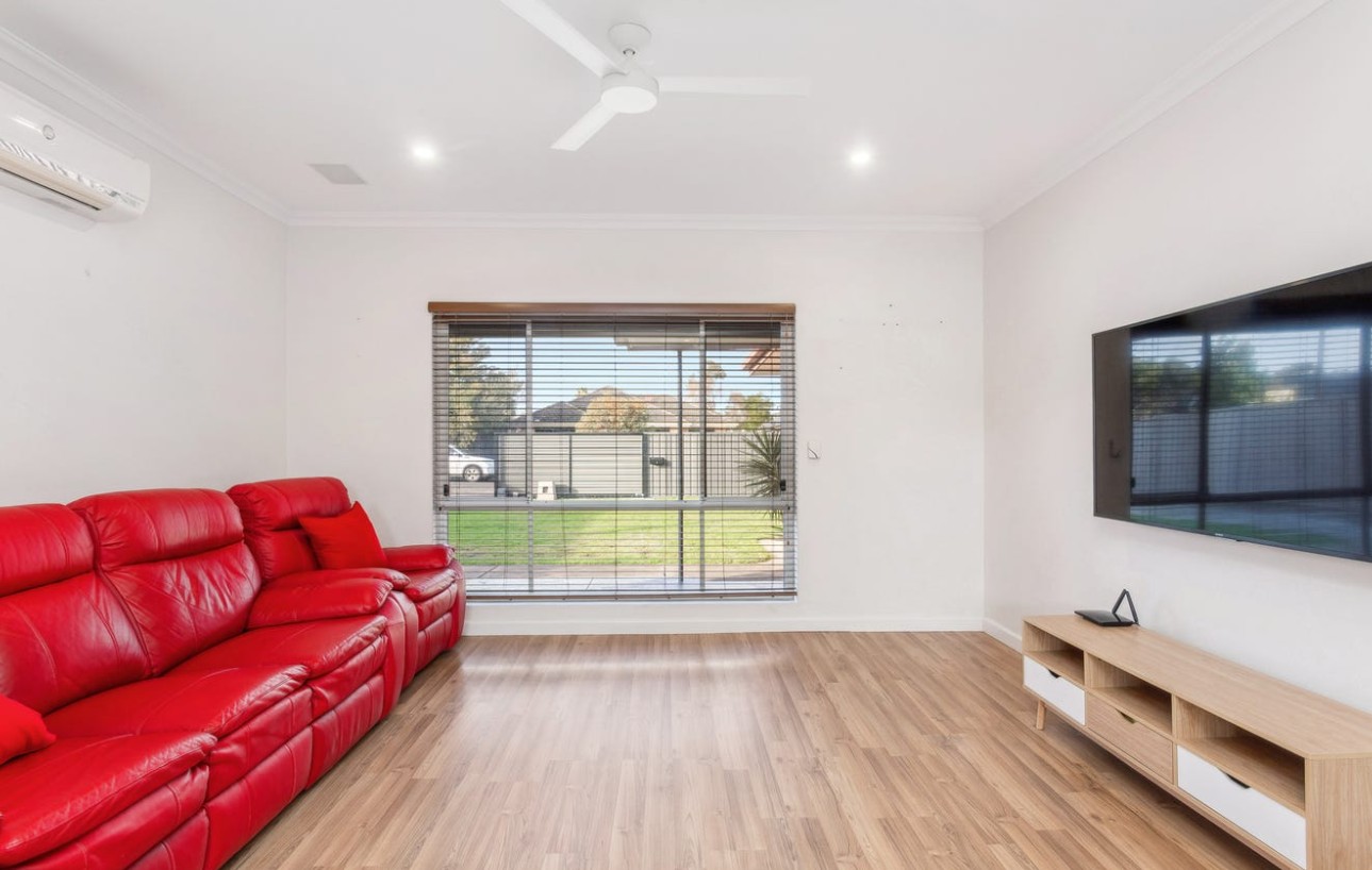 13 Deepdene Avenue, Mitchell Park, SA 5043