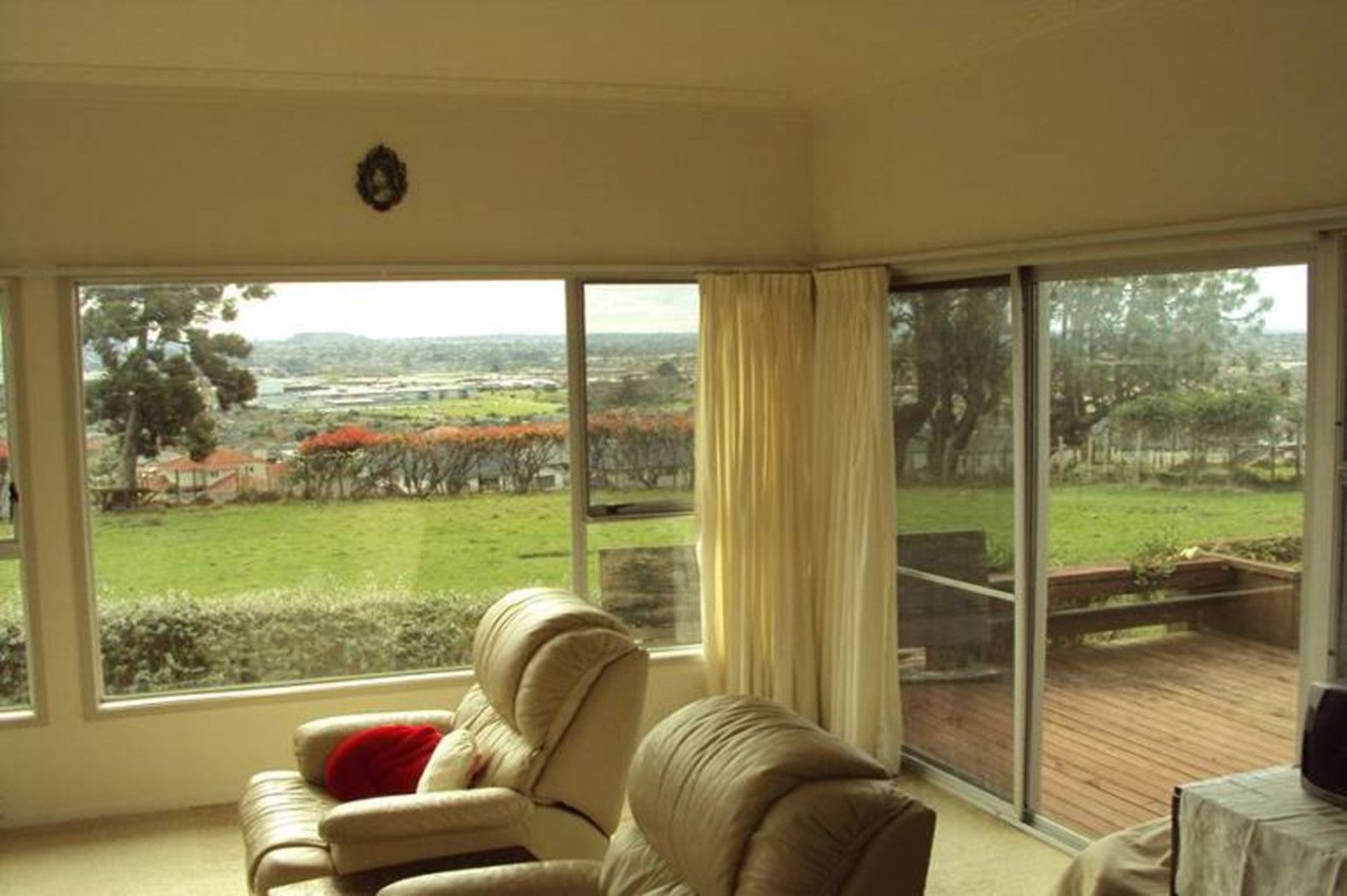 172 Point View Drive, East Tamaki Heights, Manukau City