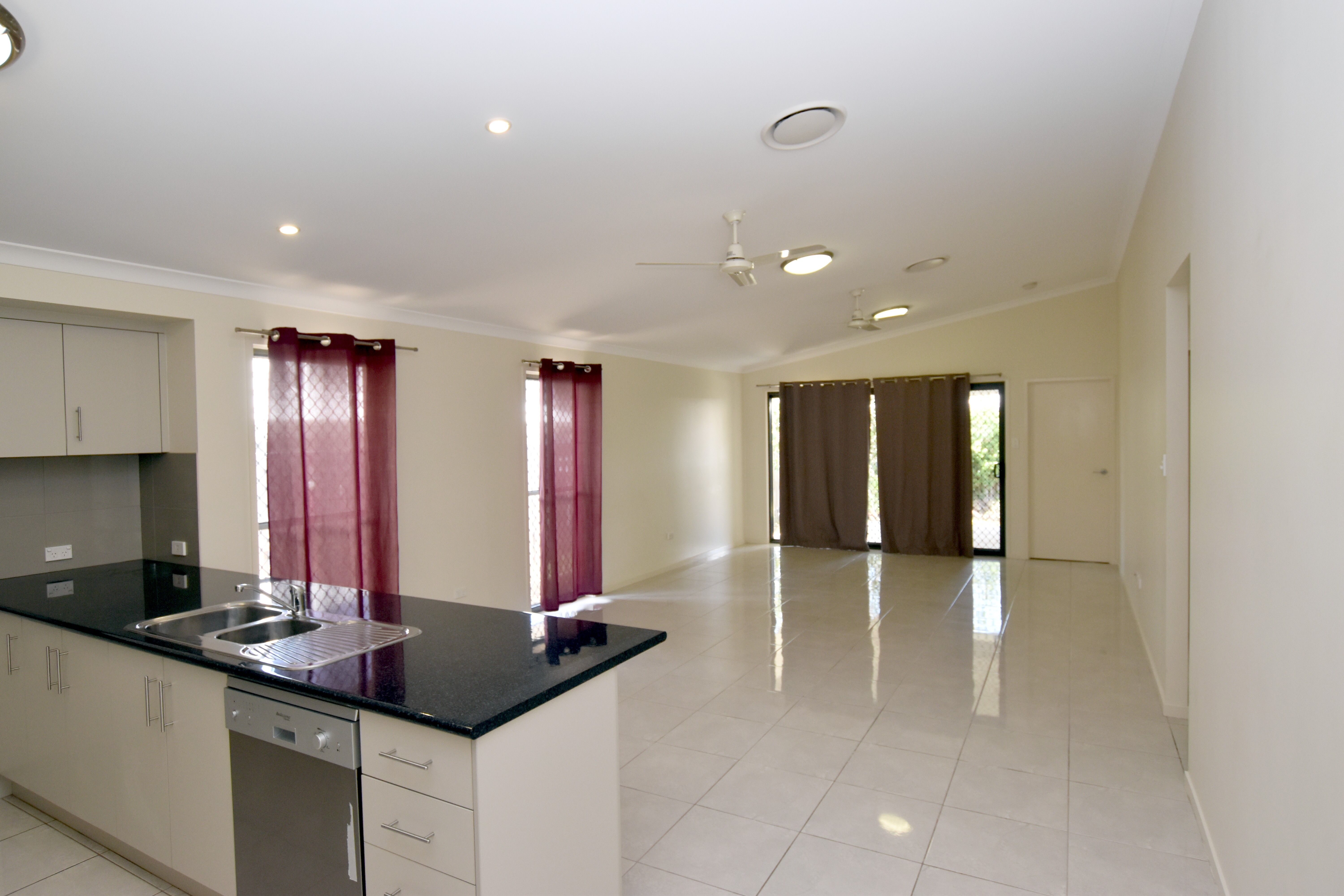 7 Christina Road, Clinton, QLD 4680