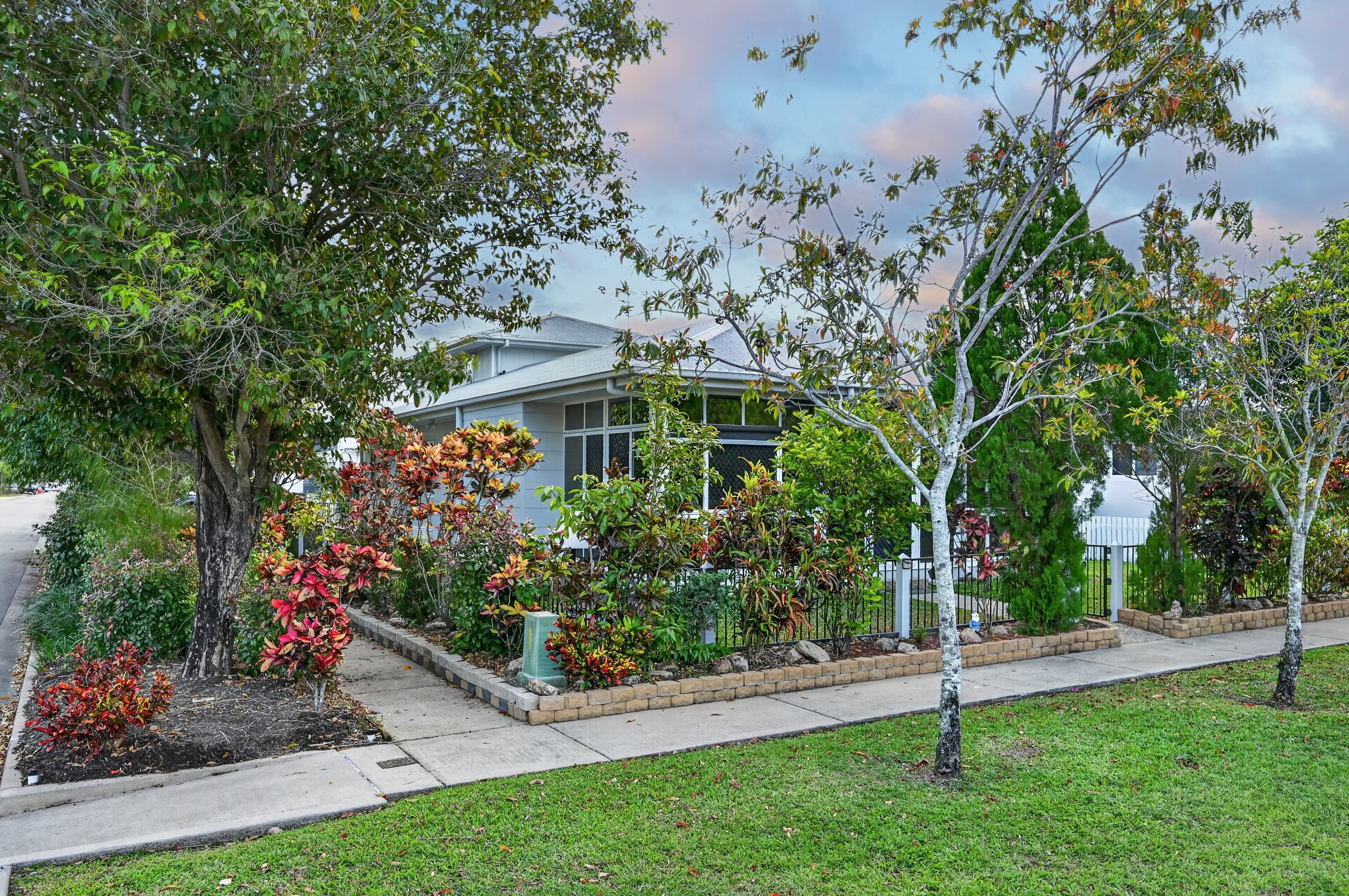 16 Greater Ascot Avenue, Shaw, QLD 4818