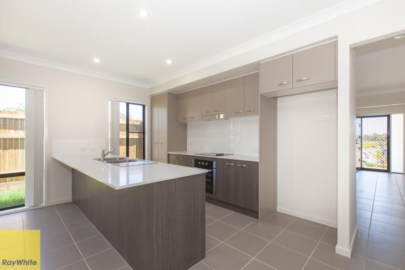 61 Ludwig Street, Leichhardt, QLD 4305