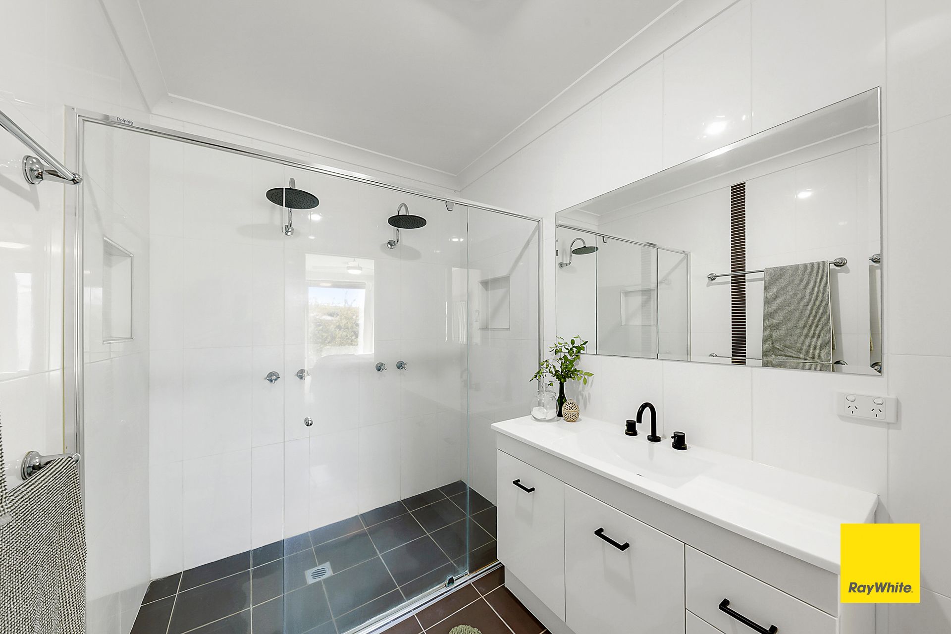 22 Larmer Street — photo 12 of 25