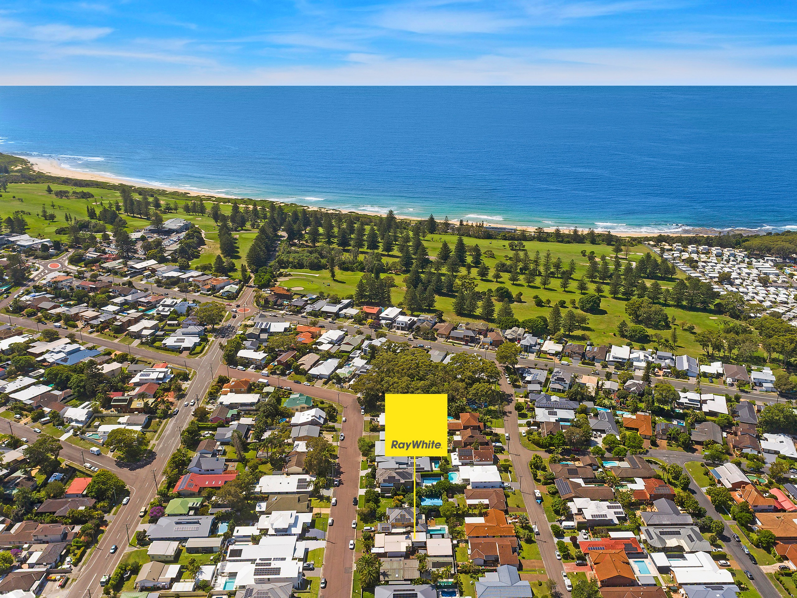 19 Phillip Street, Shelly Beach, NSW 2261