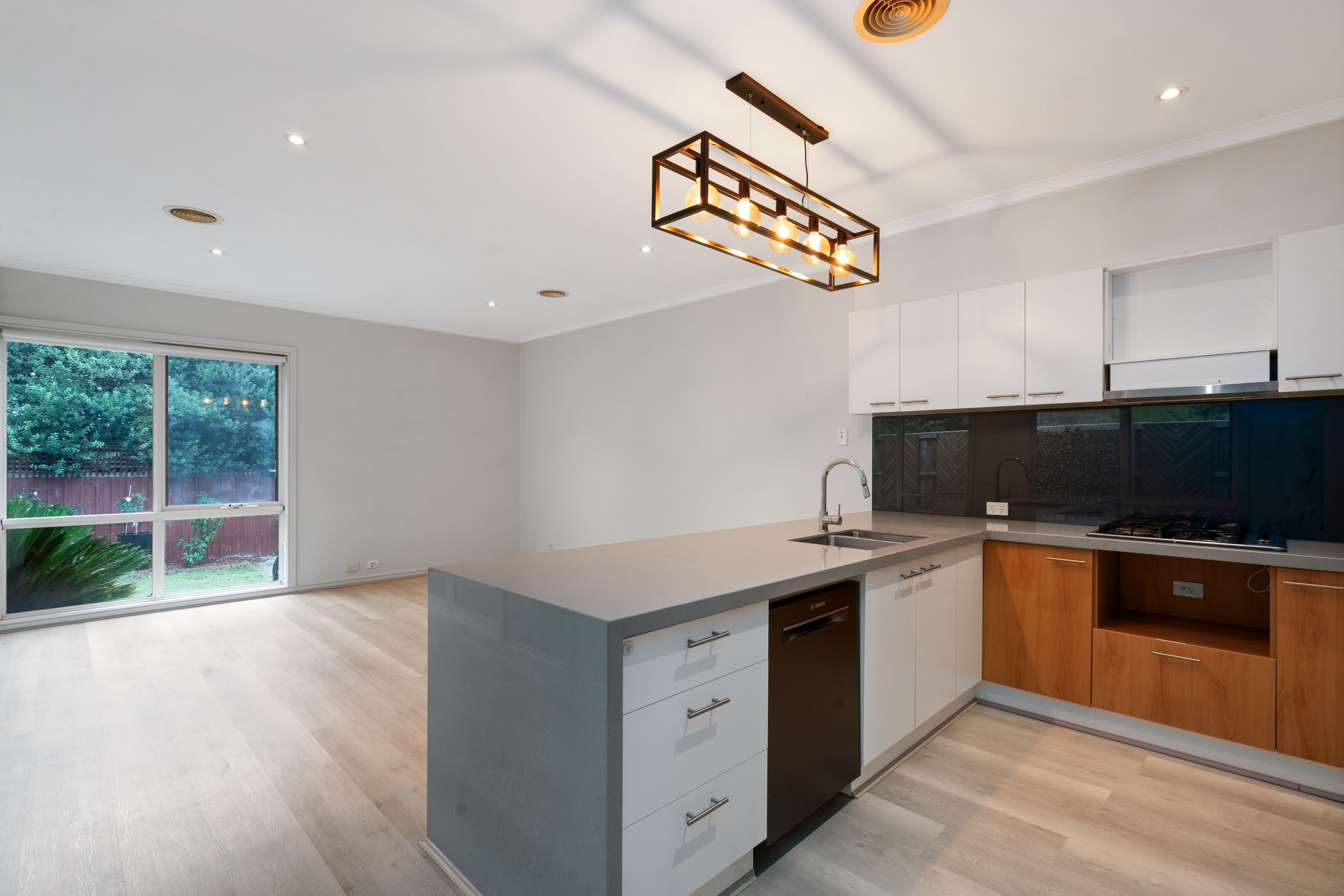 7 Colonial Place, Heatherton, VIC 3202