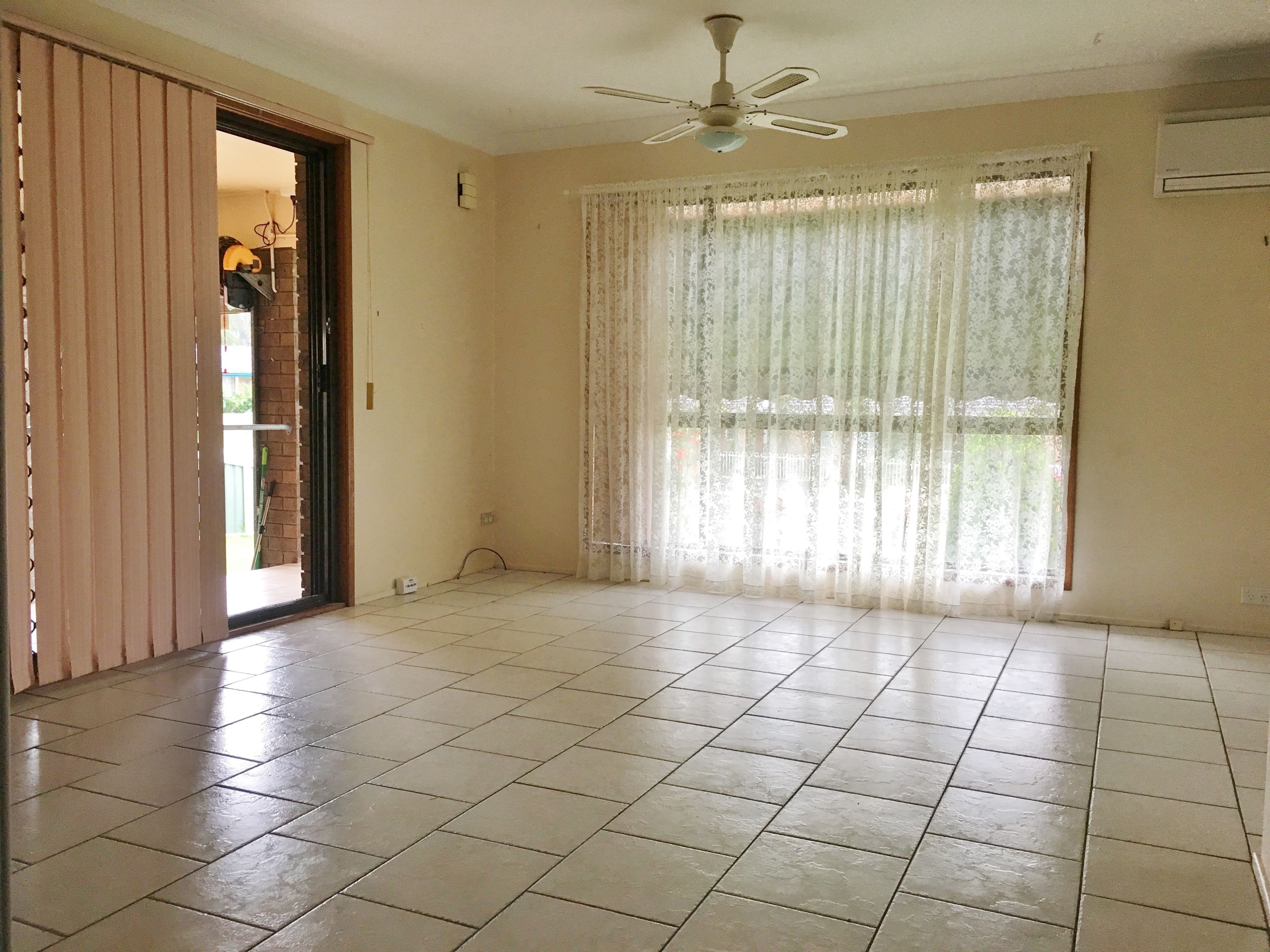 22-24 Vales Road, Mannering Park, NSW 2259