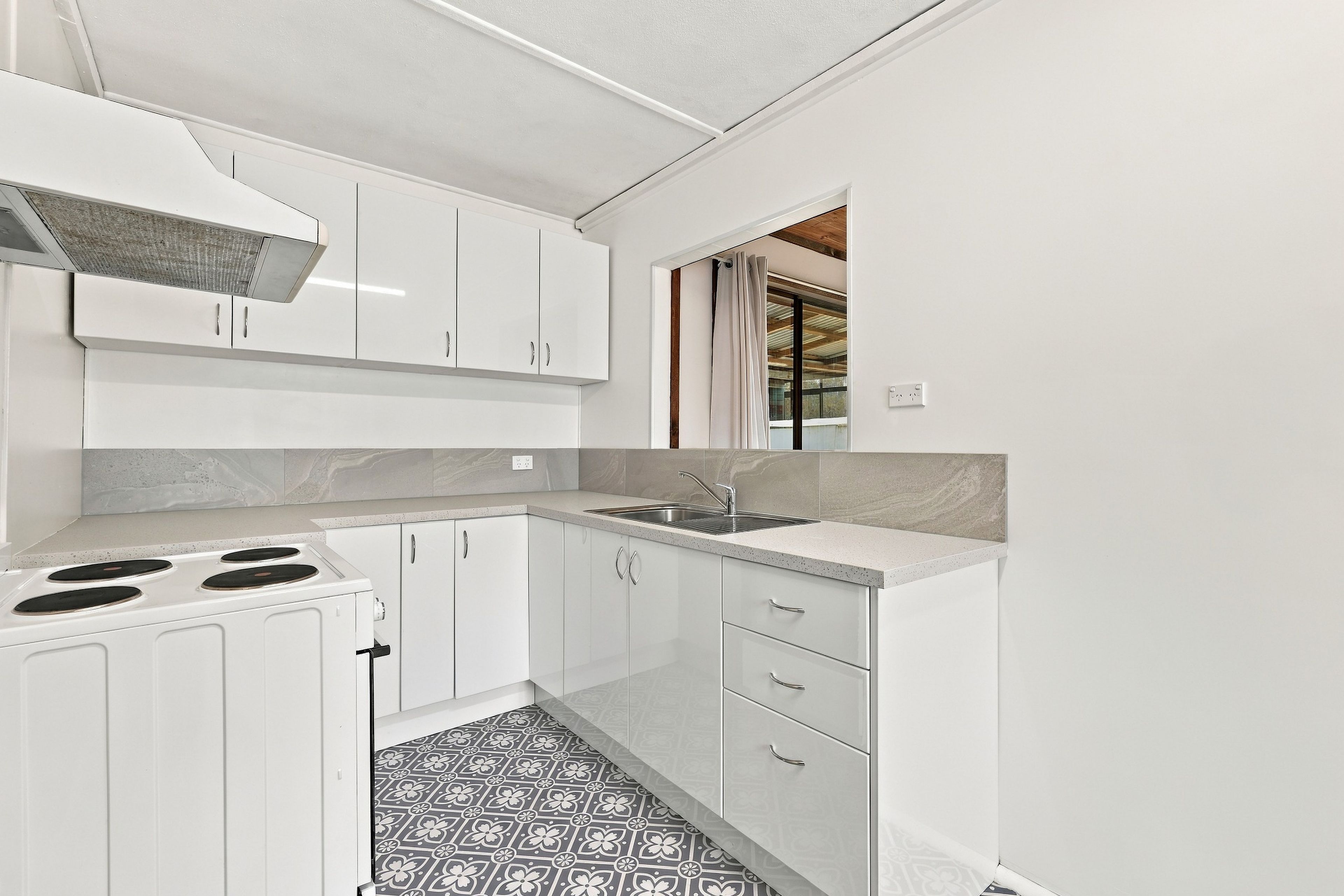 62 Rifle Street — photo 3 of 12
